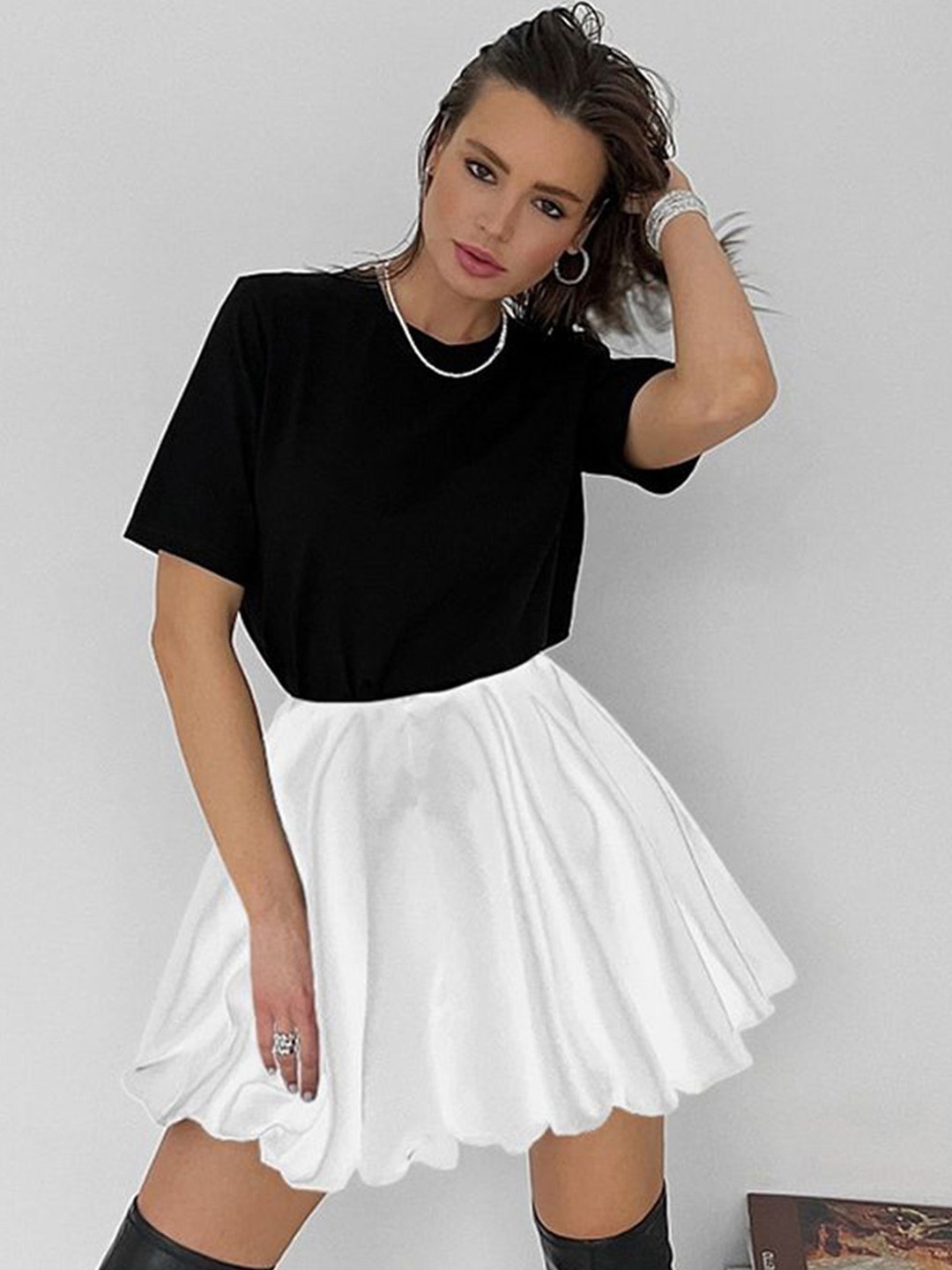 

LULU & SKY A-Line Mini Balloon Skirt, White