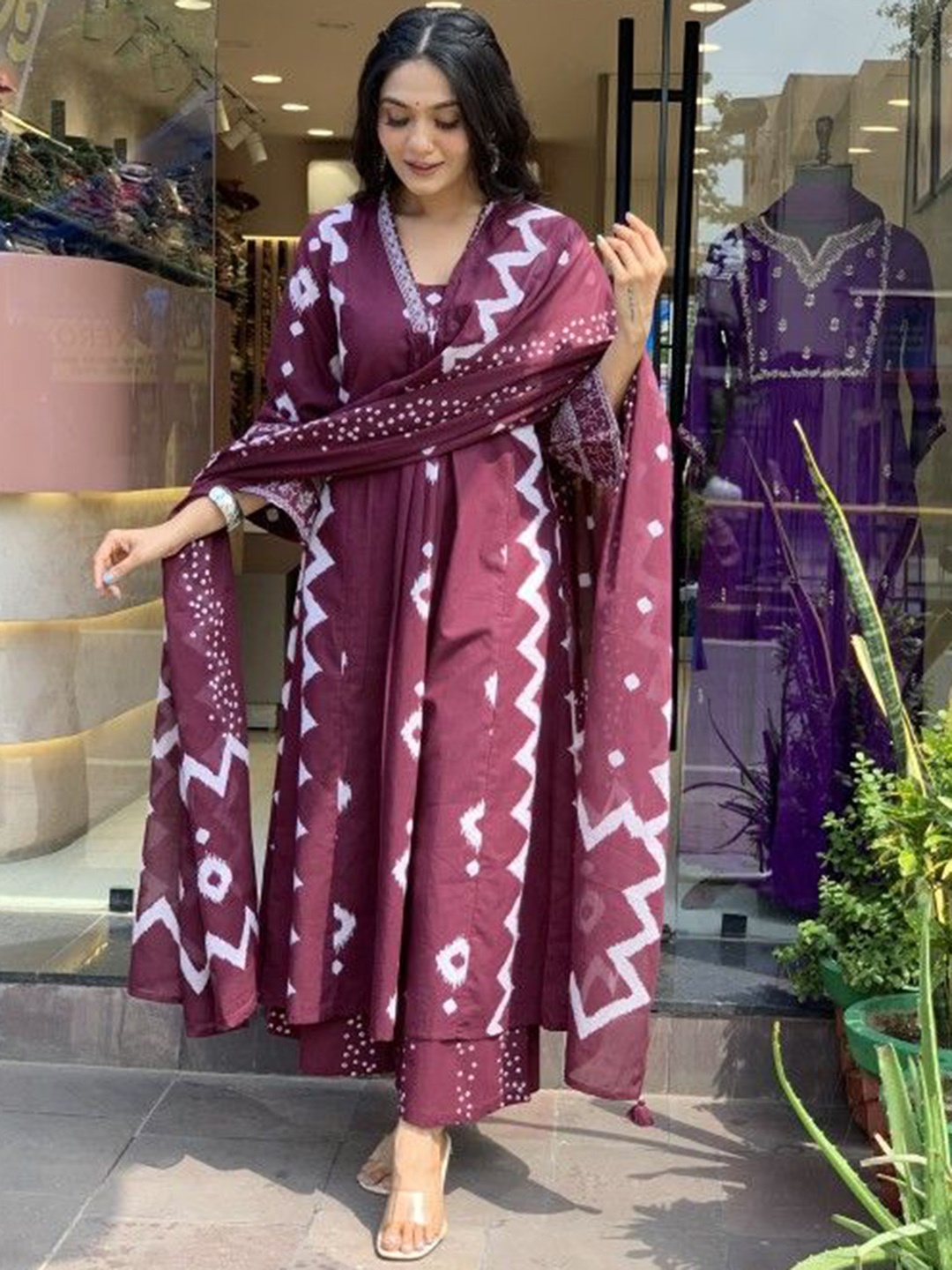

Lookmark Geometric Printed V-neck A-Line Kurta With Palazzos And Dupatta, Maroon