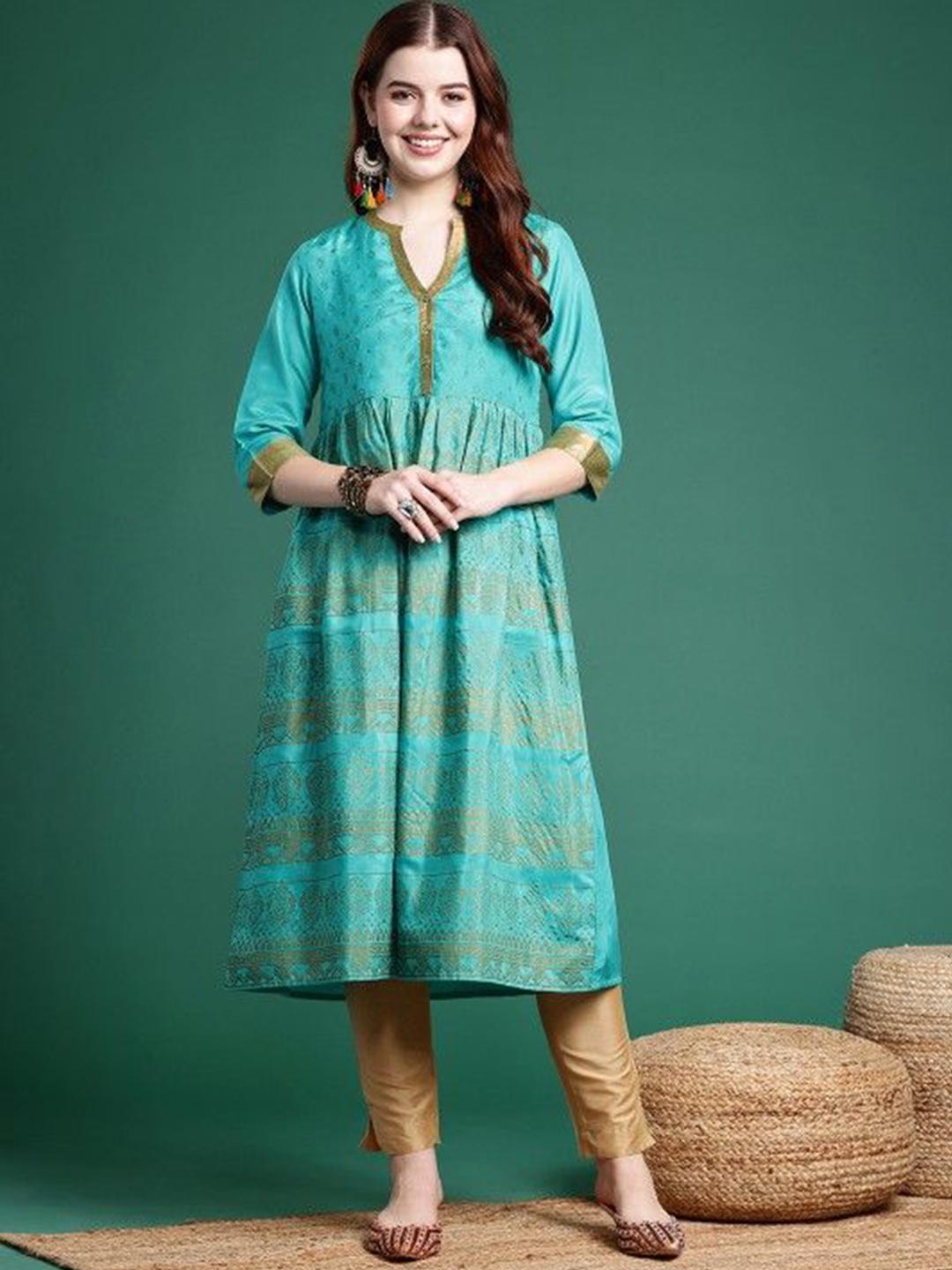 

Suha Ethnic Motifs Printed Notch Neck Anarkali Kurta, Turquoise blue