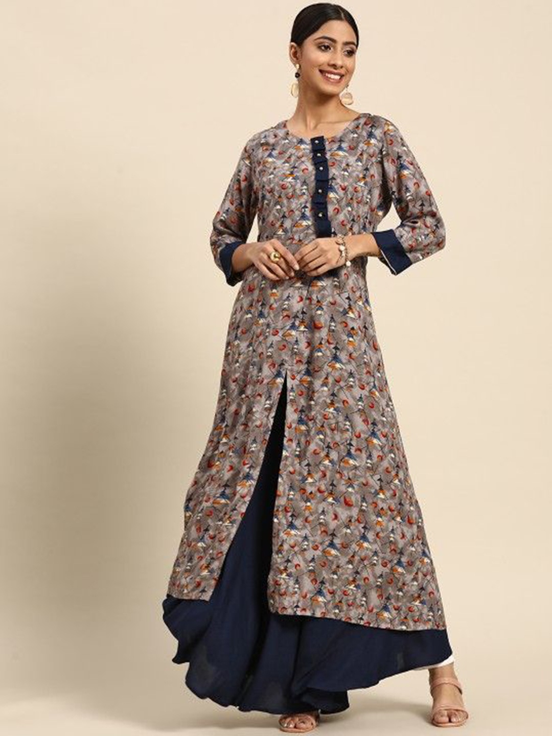 

Suha Floral Printed Round Neck Layered Anarkali Kurta, Grey