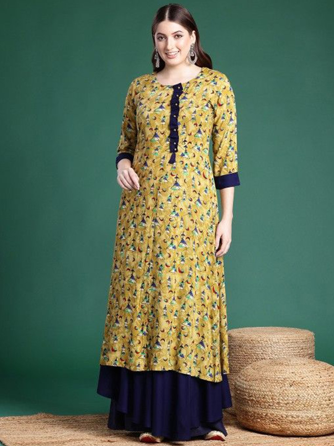

Suha Floral Printed Round Neck Layered Anarkali Kurta, Green
