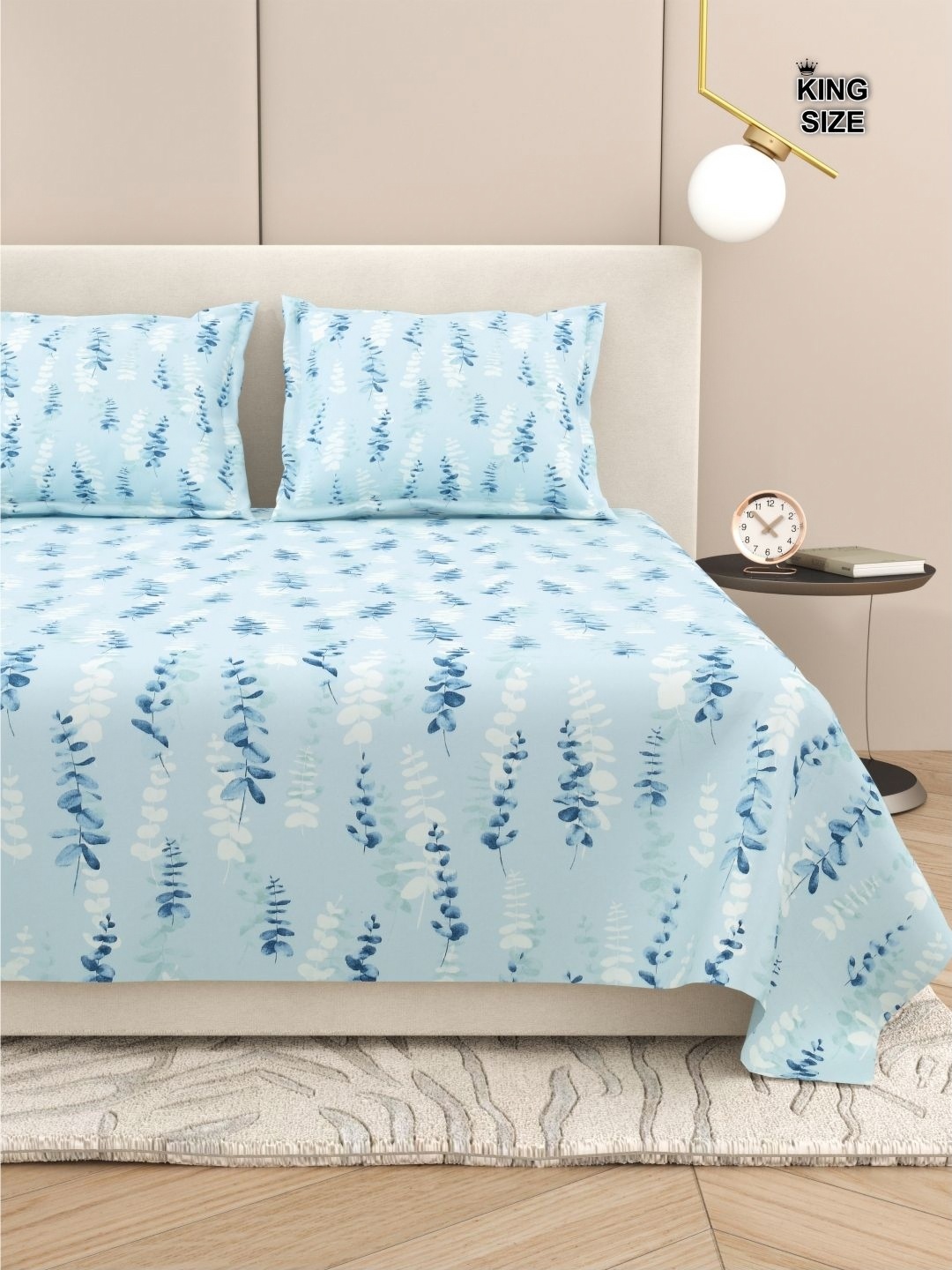 DREAM WEAVERZ Floral King Size Bedsheet With 2 Pillow Cover, Blue