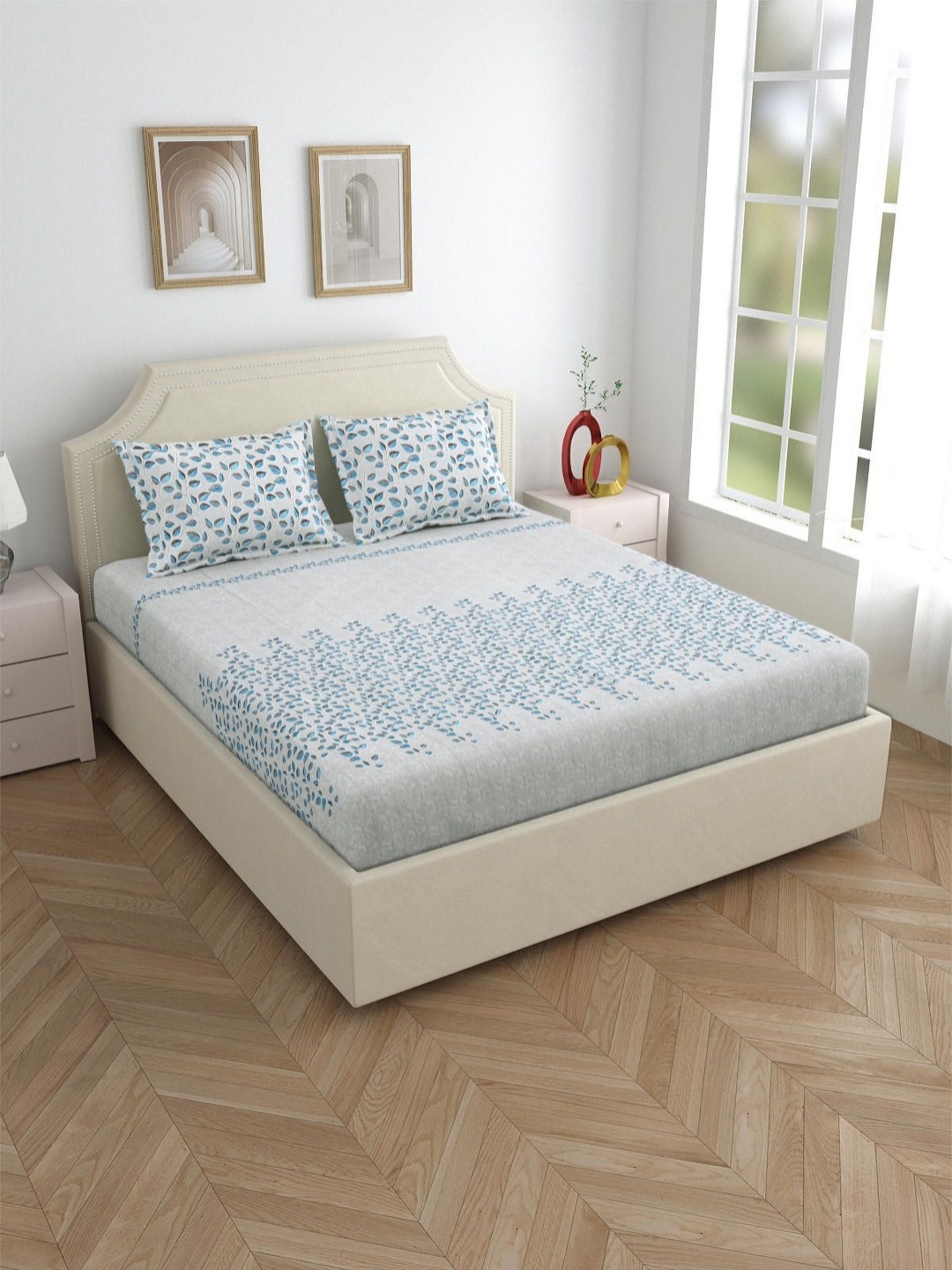 

Aura Grey & Blue Floral Pure Cotton 180 TC King Bedsheet Set 2.74 m X 2.74 m