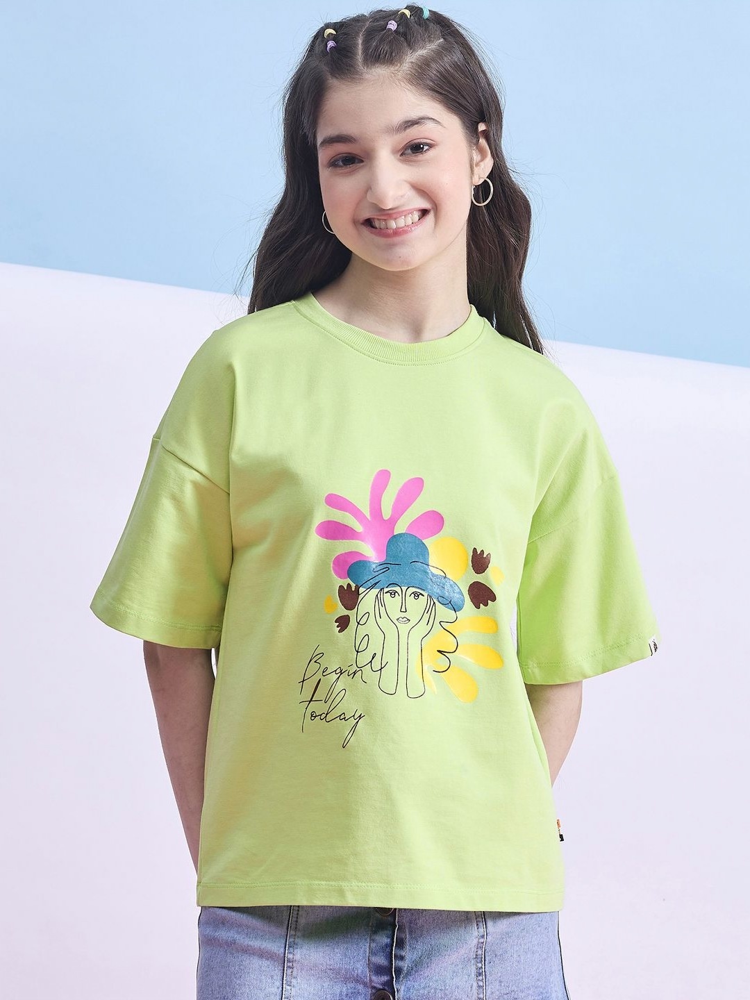 

Stylo Bug Girls Graphic Printed Cotton Oversized T-shirt, Green