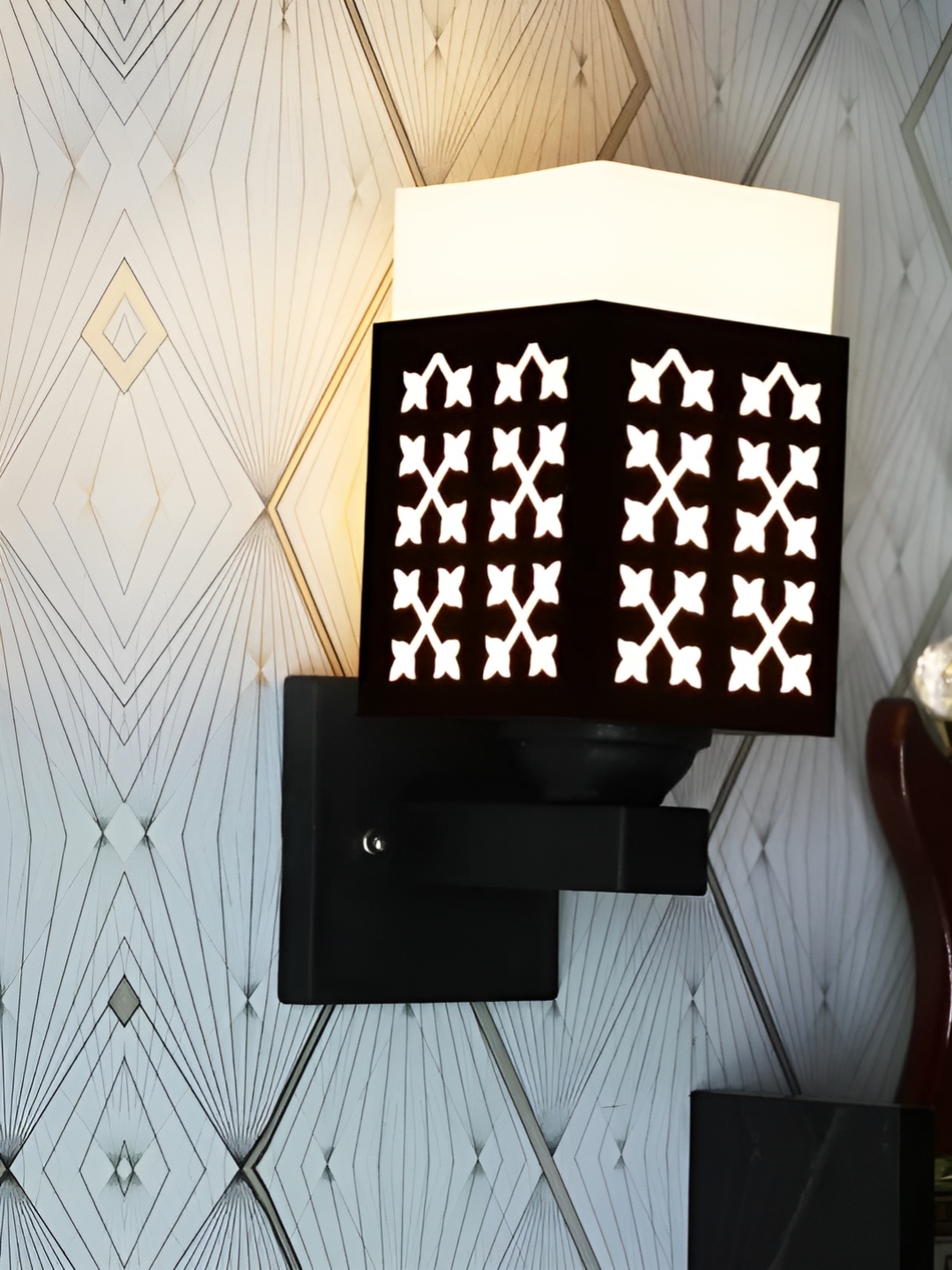 

Gojeeva Black and White Textured Wooden Square Shaped Wall Lamp