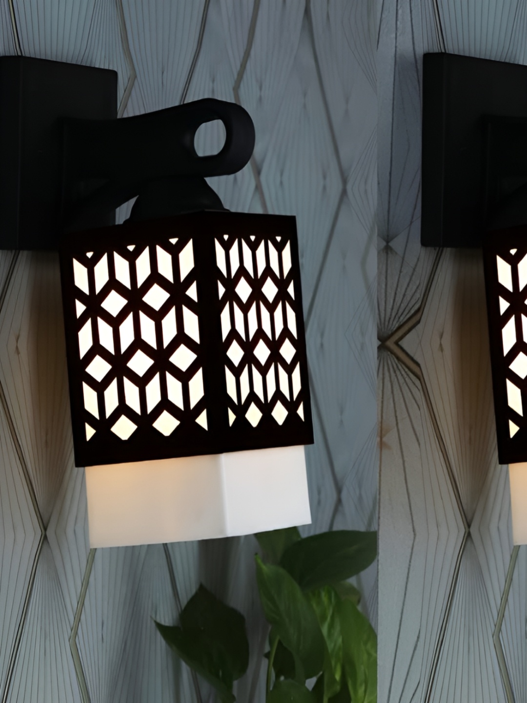 

Gojeeva Black & White 2 Pieces Textured Square Shaped Wooden Wall Lamps