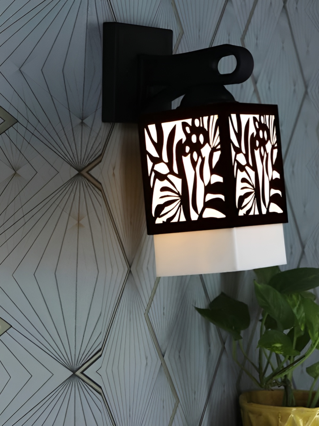 

Gojeeva Black and White Textured Wooden Square Shaped Wall Lamp