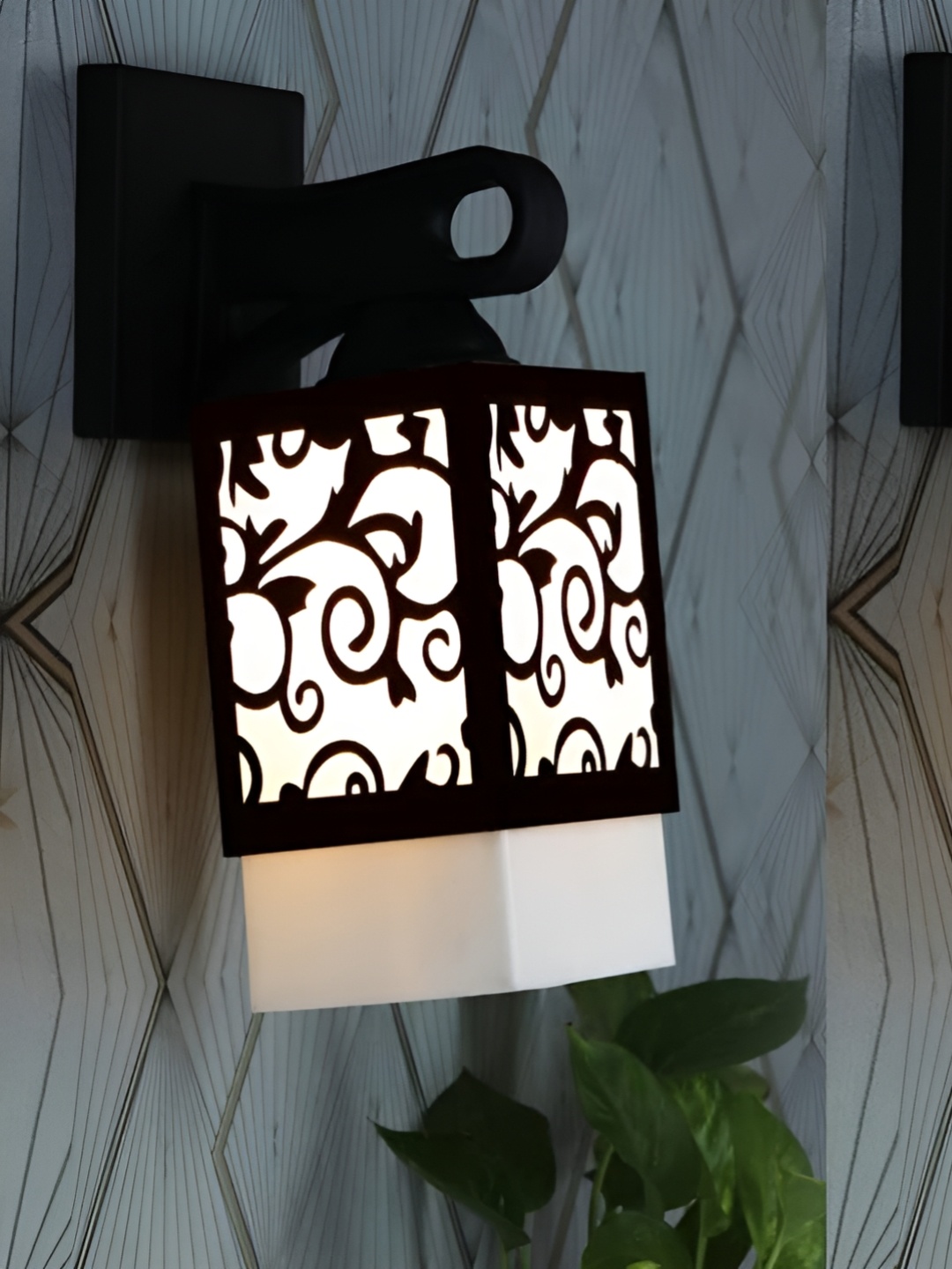 

Gojeeva Black & White 2 Pieces Textured Square Shaped Wooden Wall Lamps