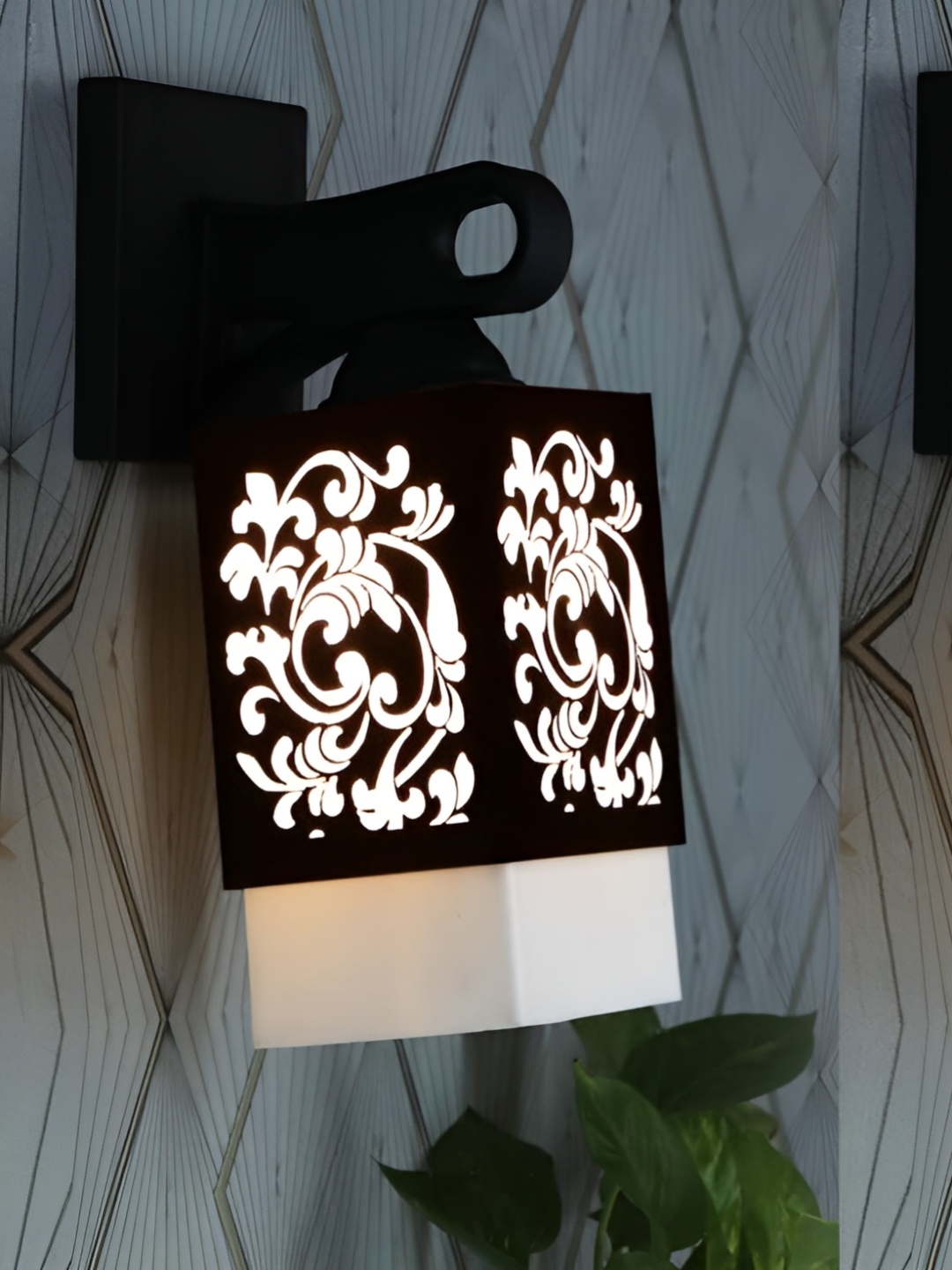 

Gojeeva Black & White 2 Pieces Textured Wooden Rectangle Shaped Wall Lamps