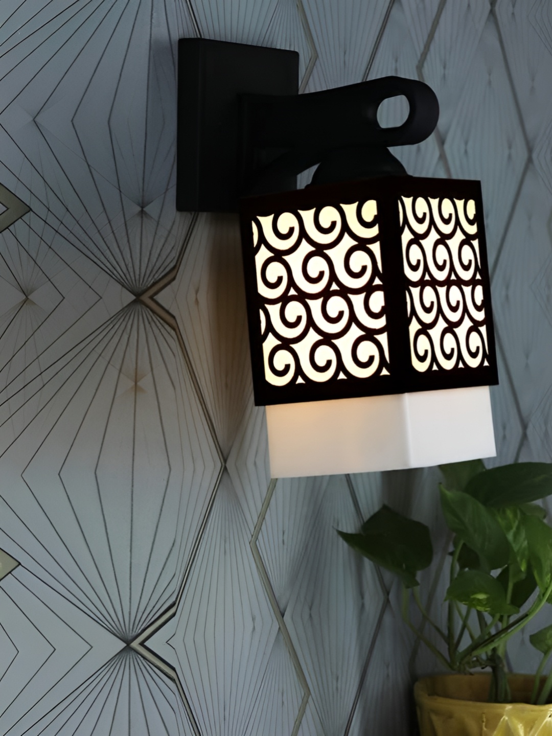 

Gojeeva Black and White Textured Wooden Square Shaped Wall Lamp