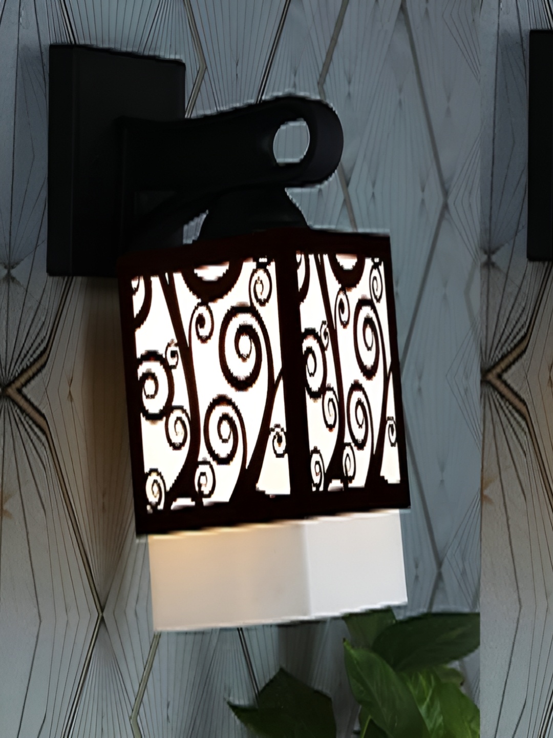 

Gojeeva Black & White 2 Pieces Textured Wooden Square Shaped Wall Lamps