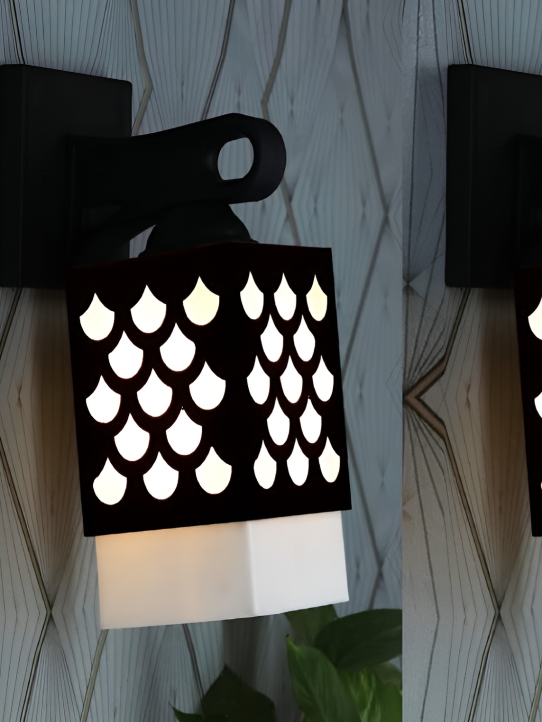 

Gojeeva Black & White 2 Pieces Textured Wooden Square Shaped Wall Lamps