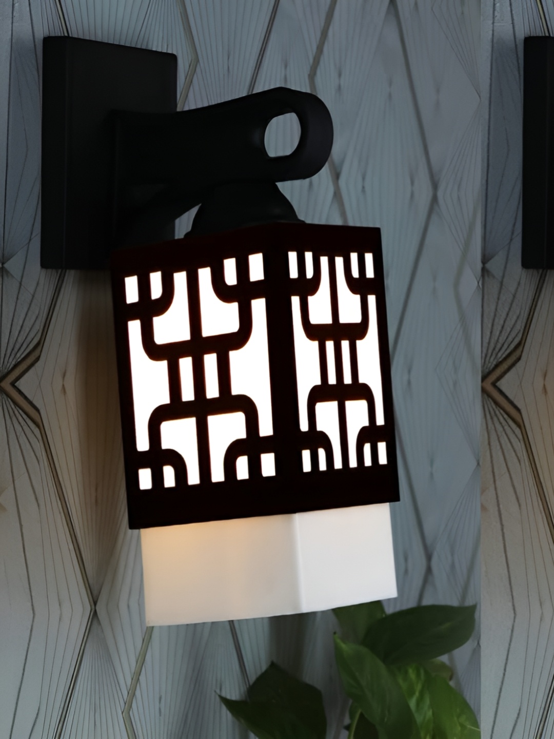 

Gojeeva Black & White 2 Pieces Textured Wooden Rectangle Shaped Wall Lamps