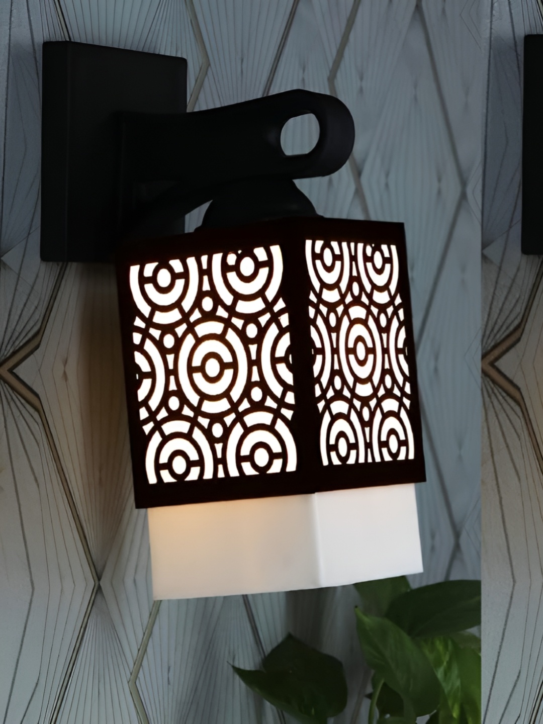 

Gojeeva Black & White 2 Pieces Textured Square Shaped Wooden Wall Lamps