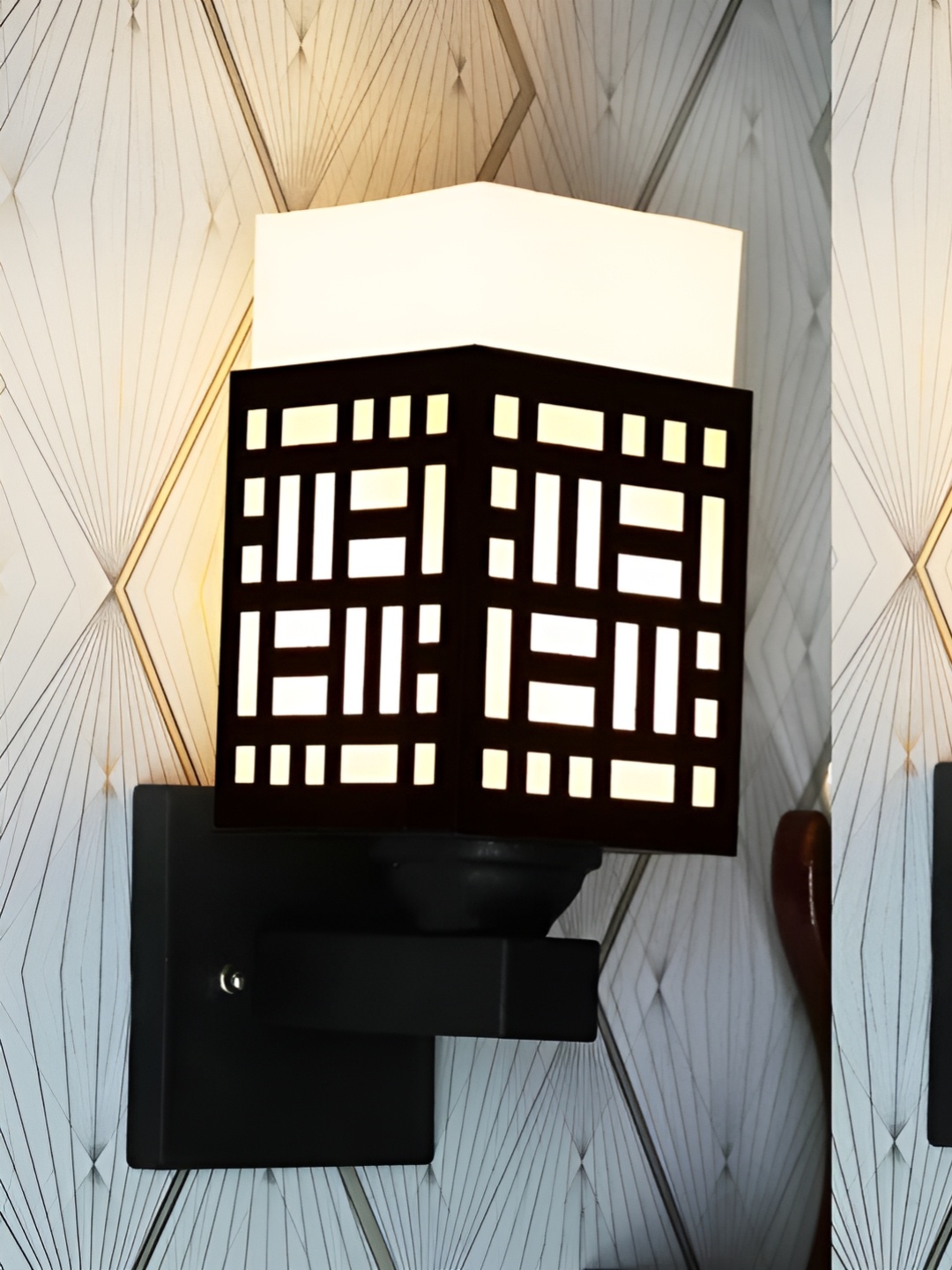 

Gojeeva Black & White 2 Pieces Textured Wooden Square Shaped Wall Lamps