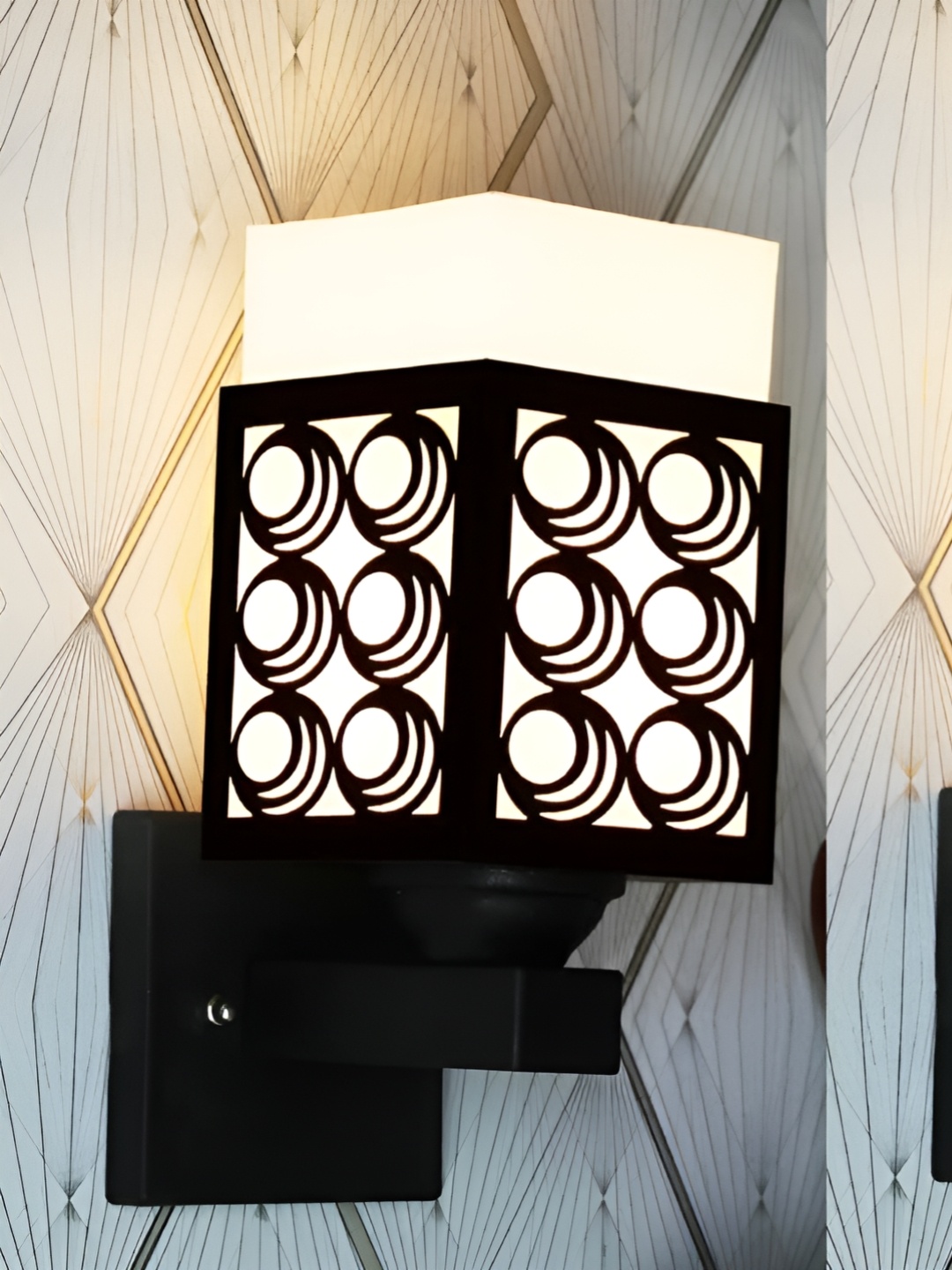

Gojeeva Black & White 2 Pieces Textured Square Shaped Wooden Wall Lamps