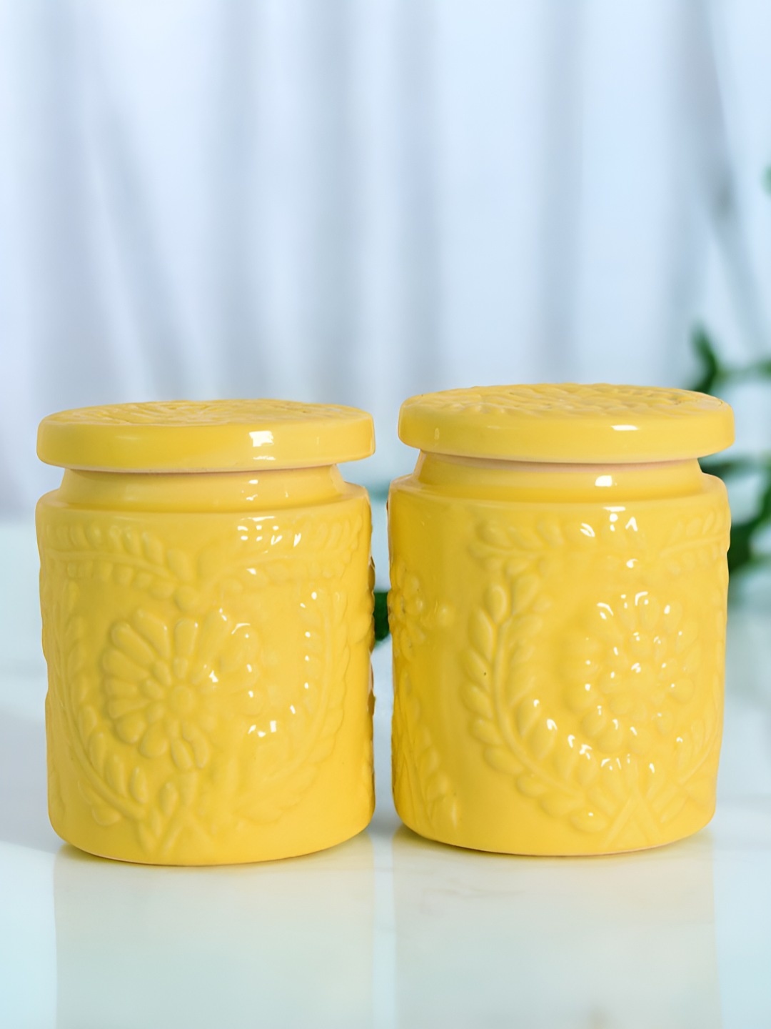 

The Decor Lane Yellow 2 Pcs Ceramic Microwave Safe Canister Containers 500ml
