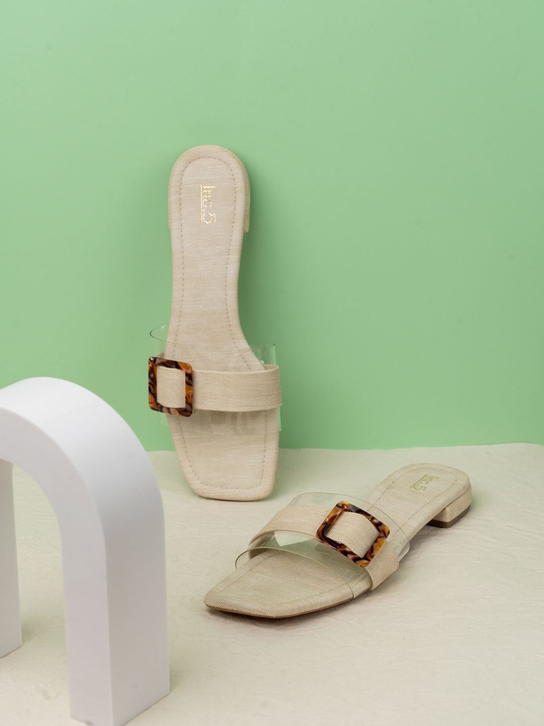 

Inc 5 Women Open Toe Flats with Buckles, Cream