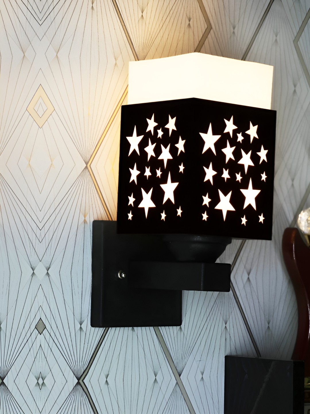 

Gojeeva Black and White Textured Wooden Square Shaped Wall Lamp