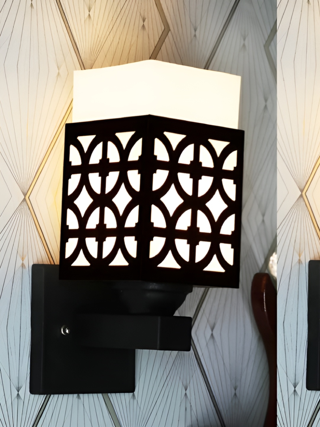 

Gojeeva Black & White 2 Pieces Textured Wooden Rectangle Shaped Wall Lamps