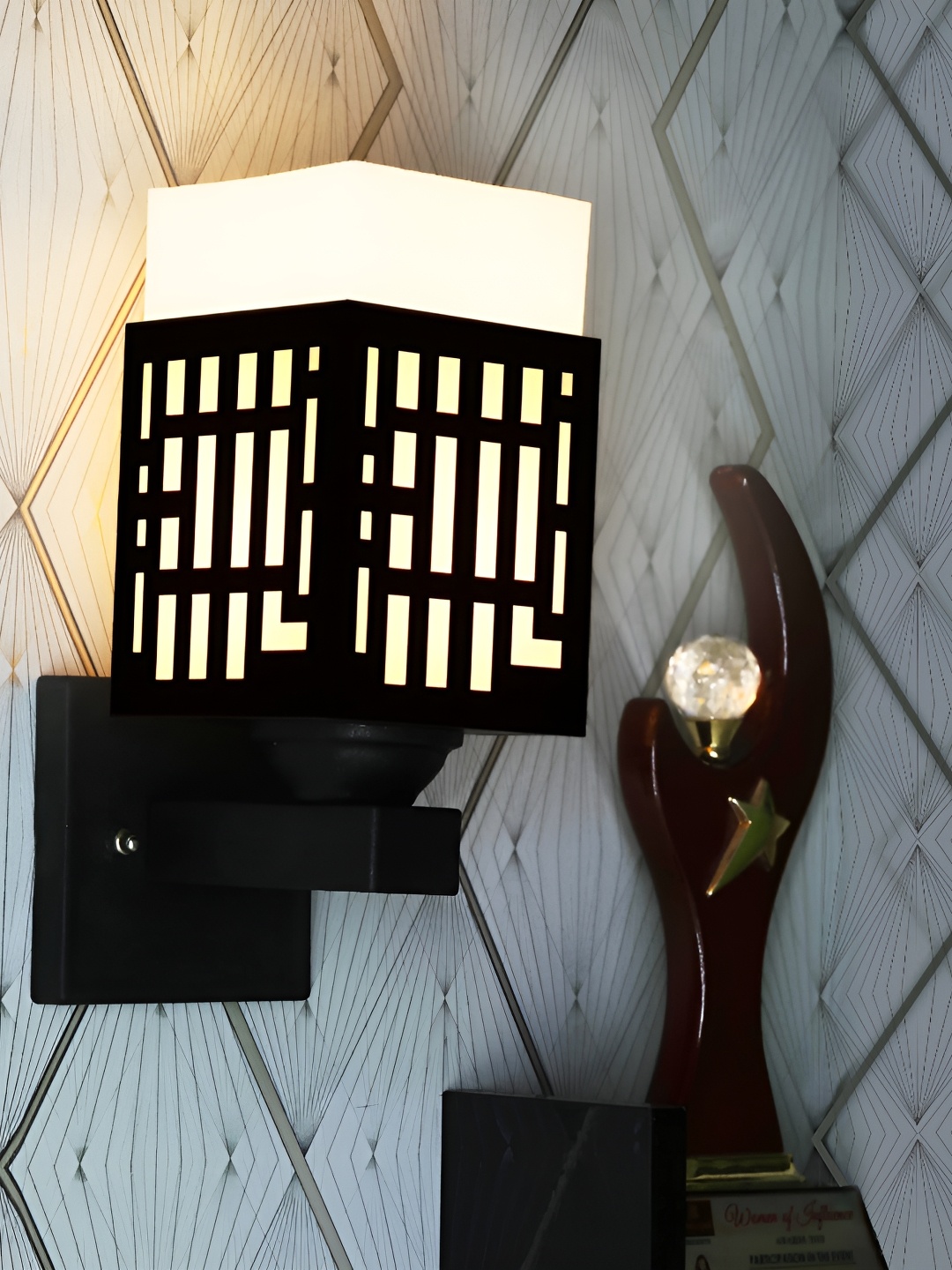 

Gojeeva Black & White Textured Wooden Square Shaped Wall Lamp