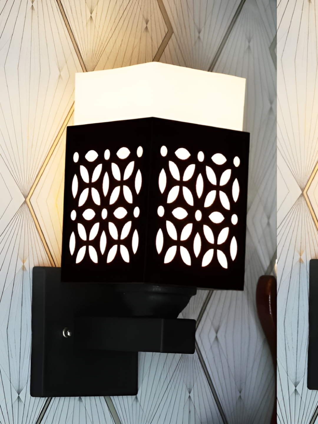 

Gojeeva Black & White 2 Pieces Textured Square Shaped Wooden Wall Lamps