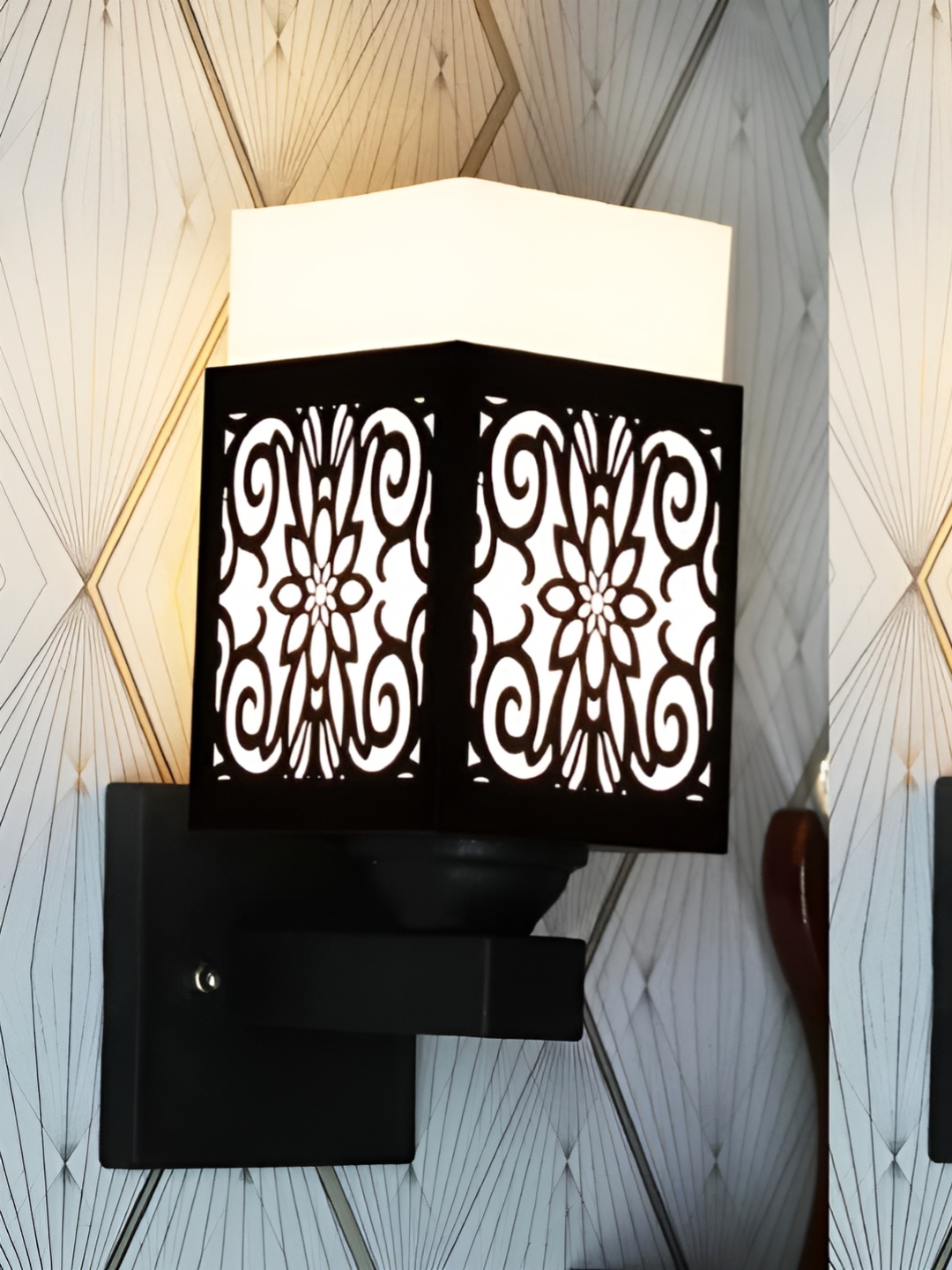 

Gojeeva Black & White 2 Pieces Textured Wooden Square Shaped Wall Lamps