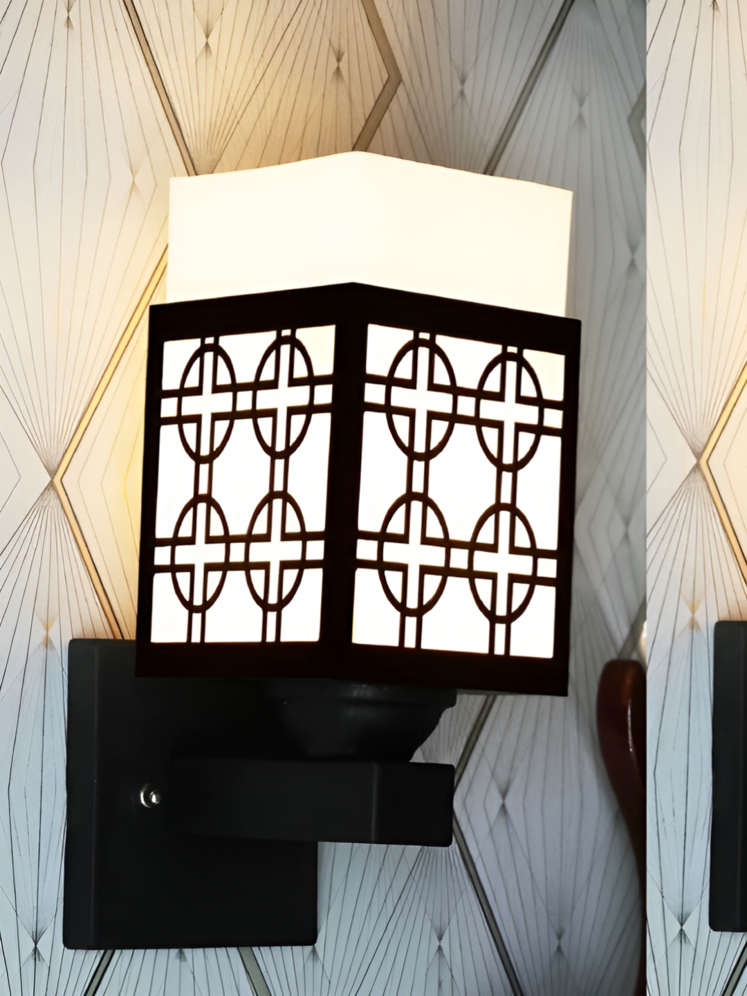 

Gojeeva Black & White 2 Pieces Textured Wooden Square Shaped Wall Lamps