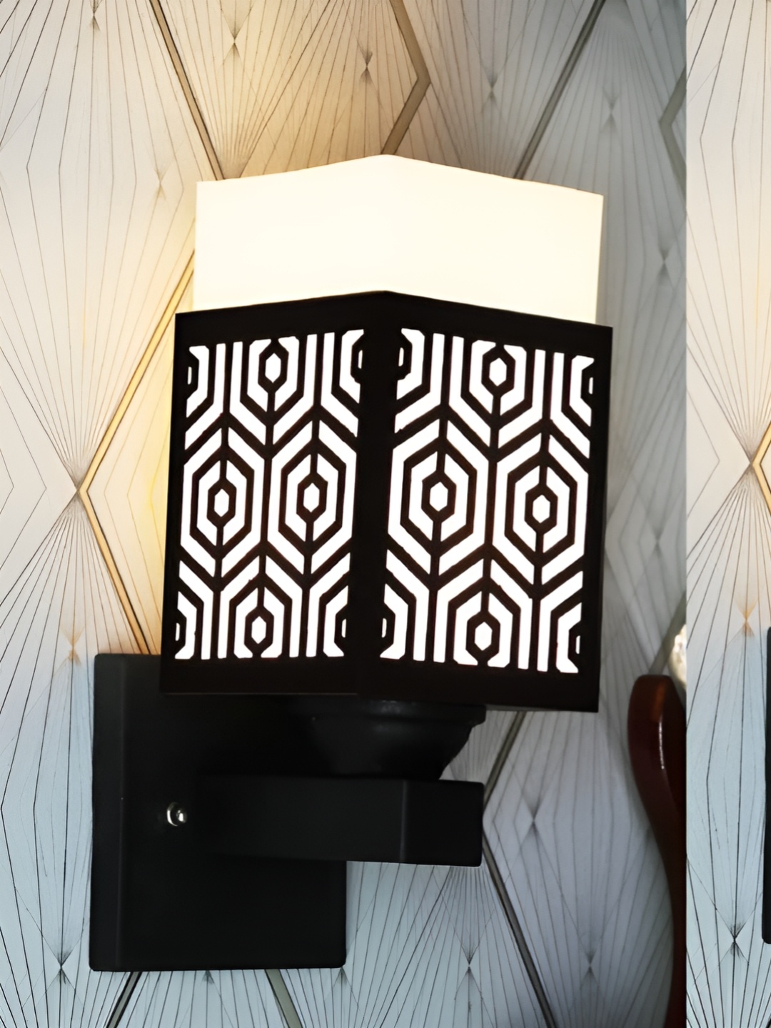 

Gojeeva Black & White 2 Pieces Textured Wooden Rectangle Shaped Wall Lamps