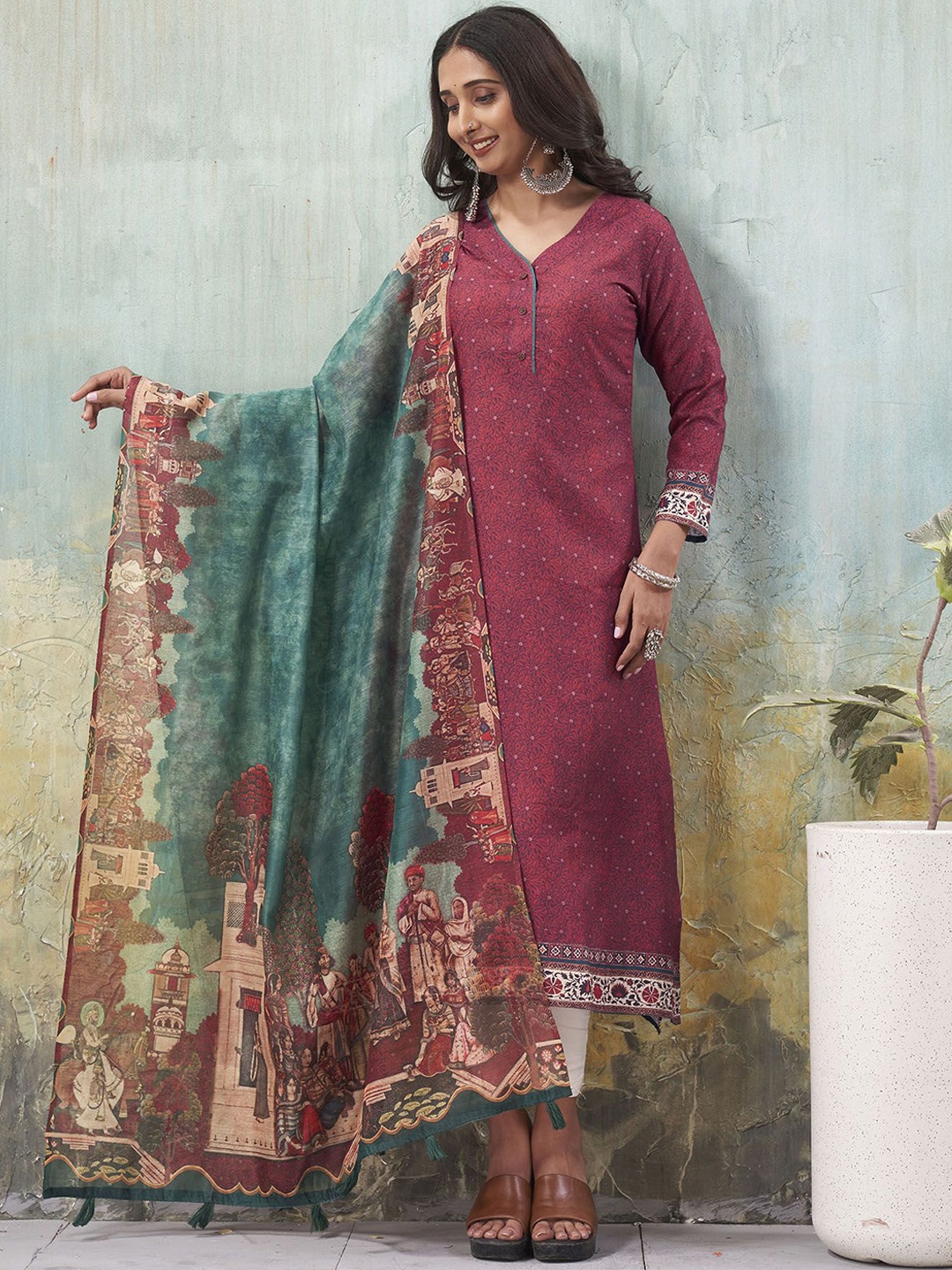 

Ekana Floral Printed V-Neck Cotton Straight Kurta With Dupatta, Maroon