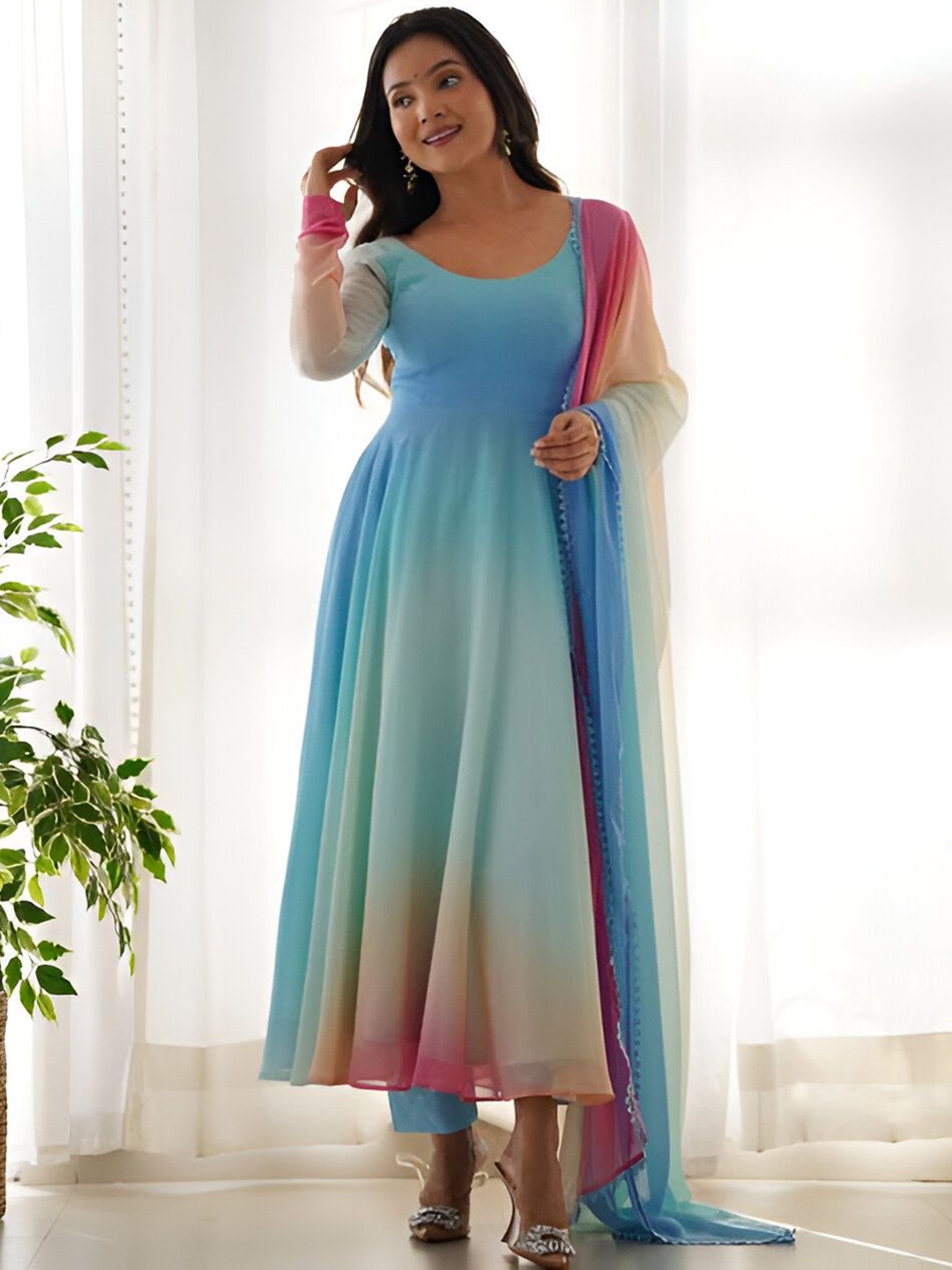 

KHODALCREATI Neck Anarkali Holi Kurta With Trousers & Dupatta, Blue