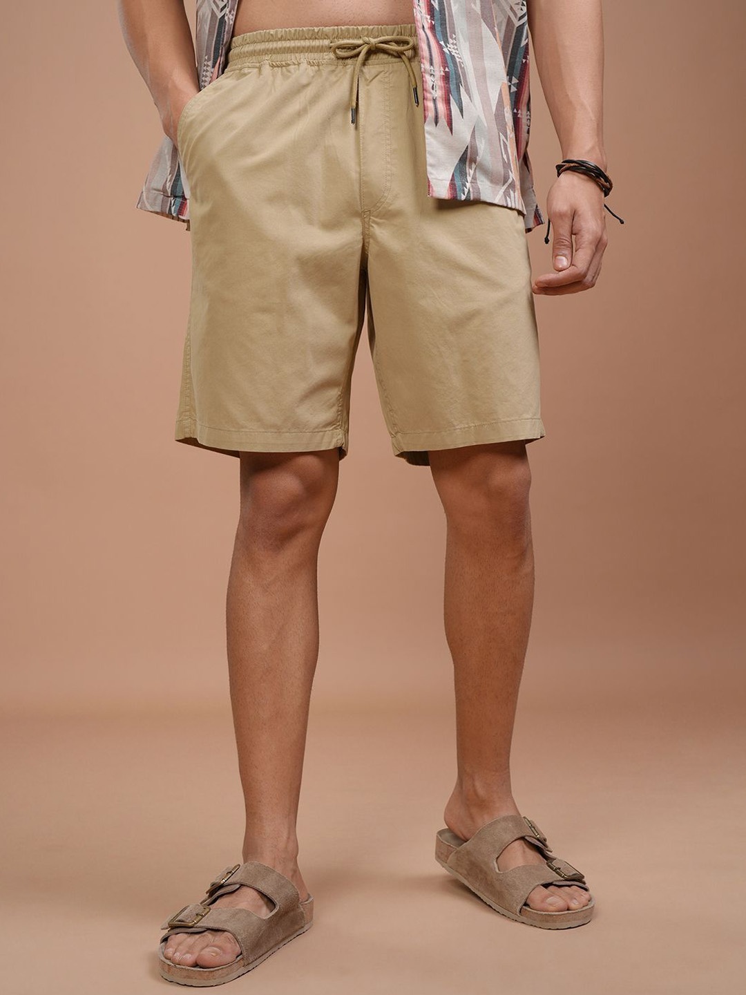 

HIGHLANDER Men Solid Regular Fit Shorts, Beige