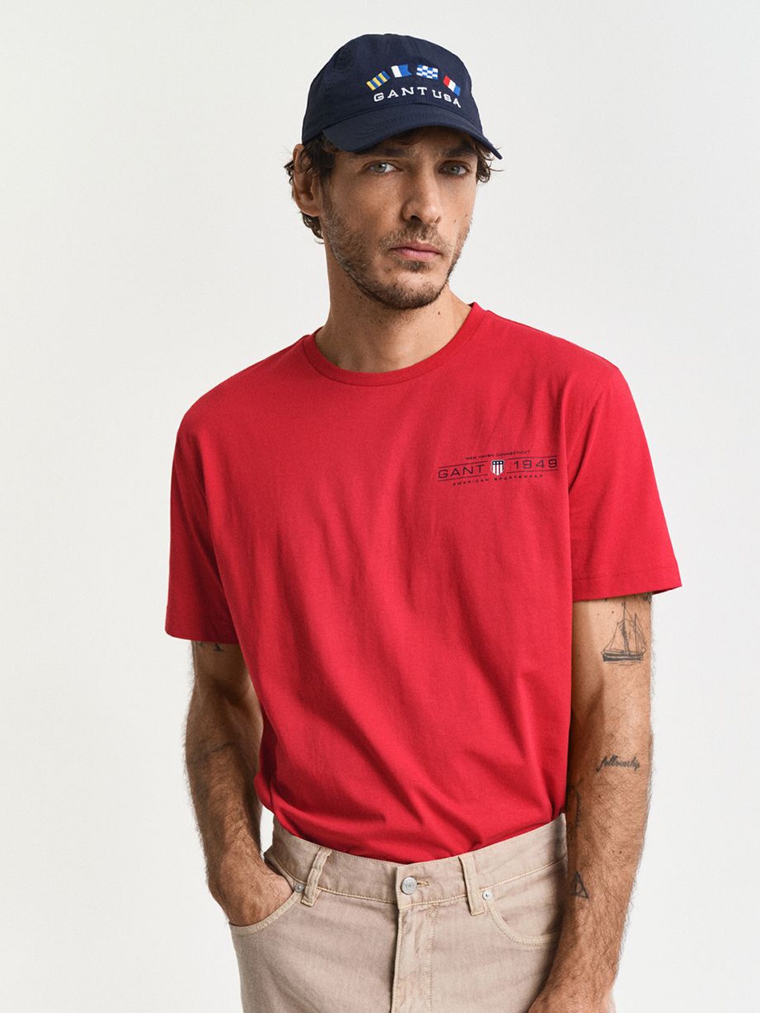 

GANT Men Typography Printed Round Neck Cotton T-shirt, Red