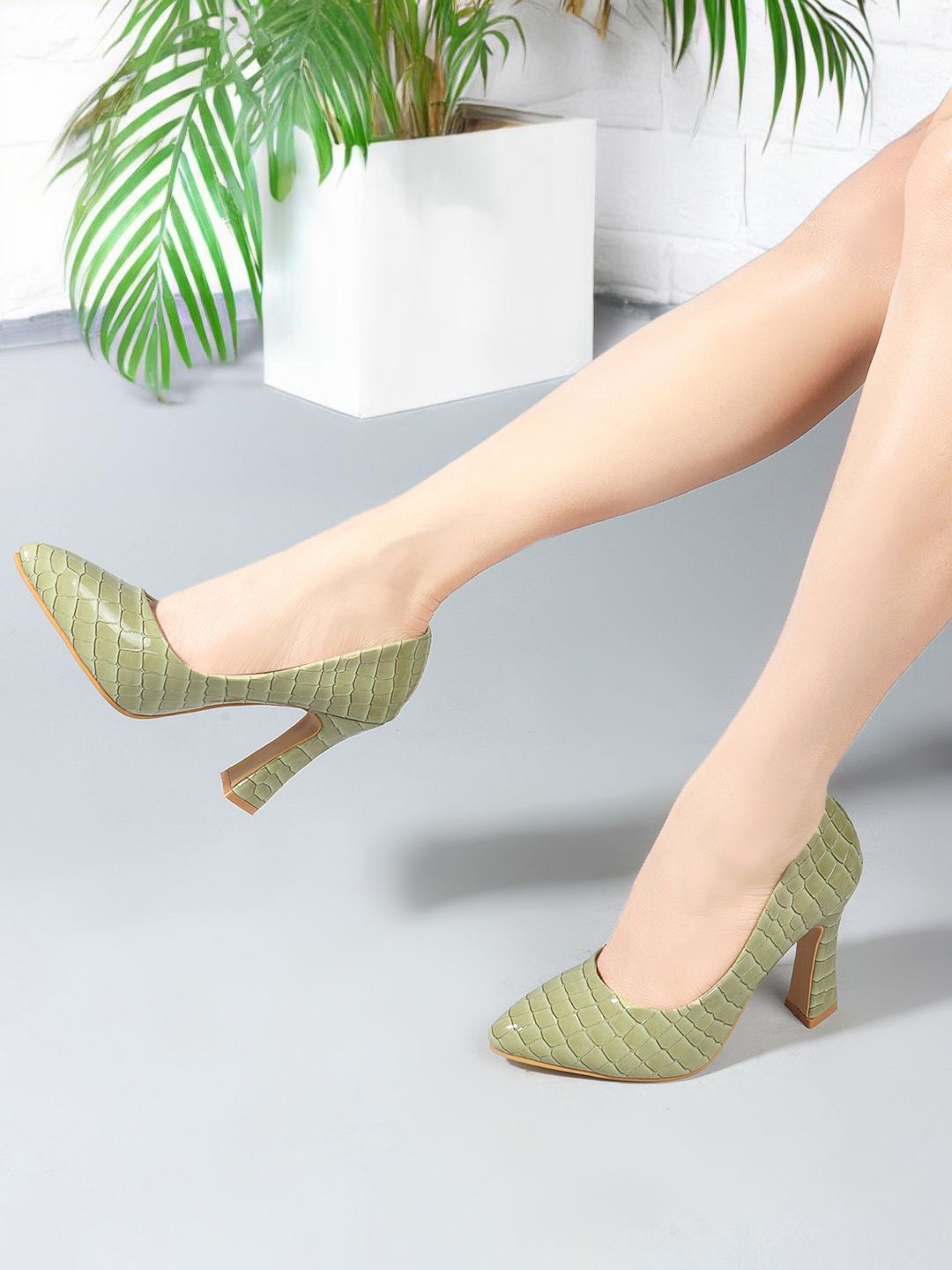 

CORSICA Women Party Block Pumps, Green