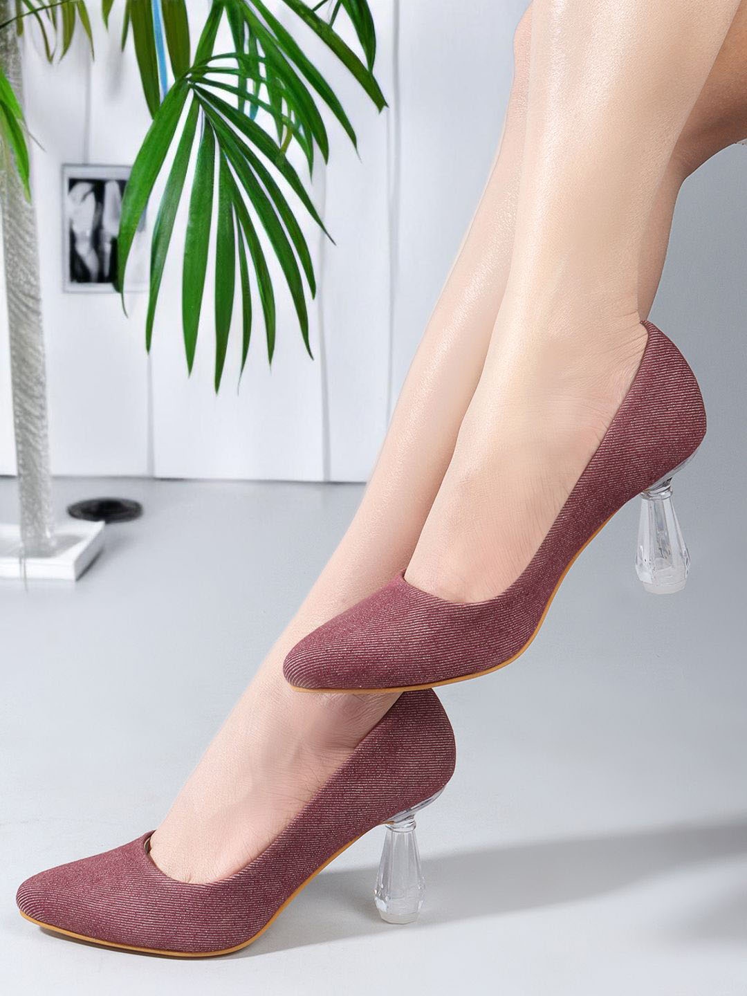 

CORSICA Women Woven Design Block Pumps, Maroon