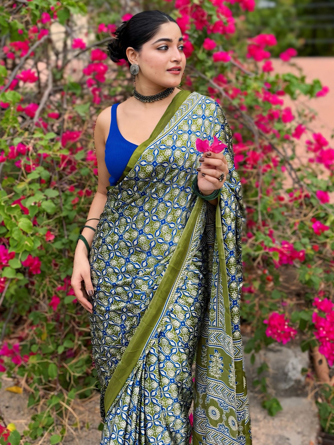 

Saree mall Floral Block Print Sarees, Green