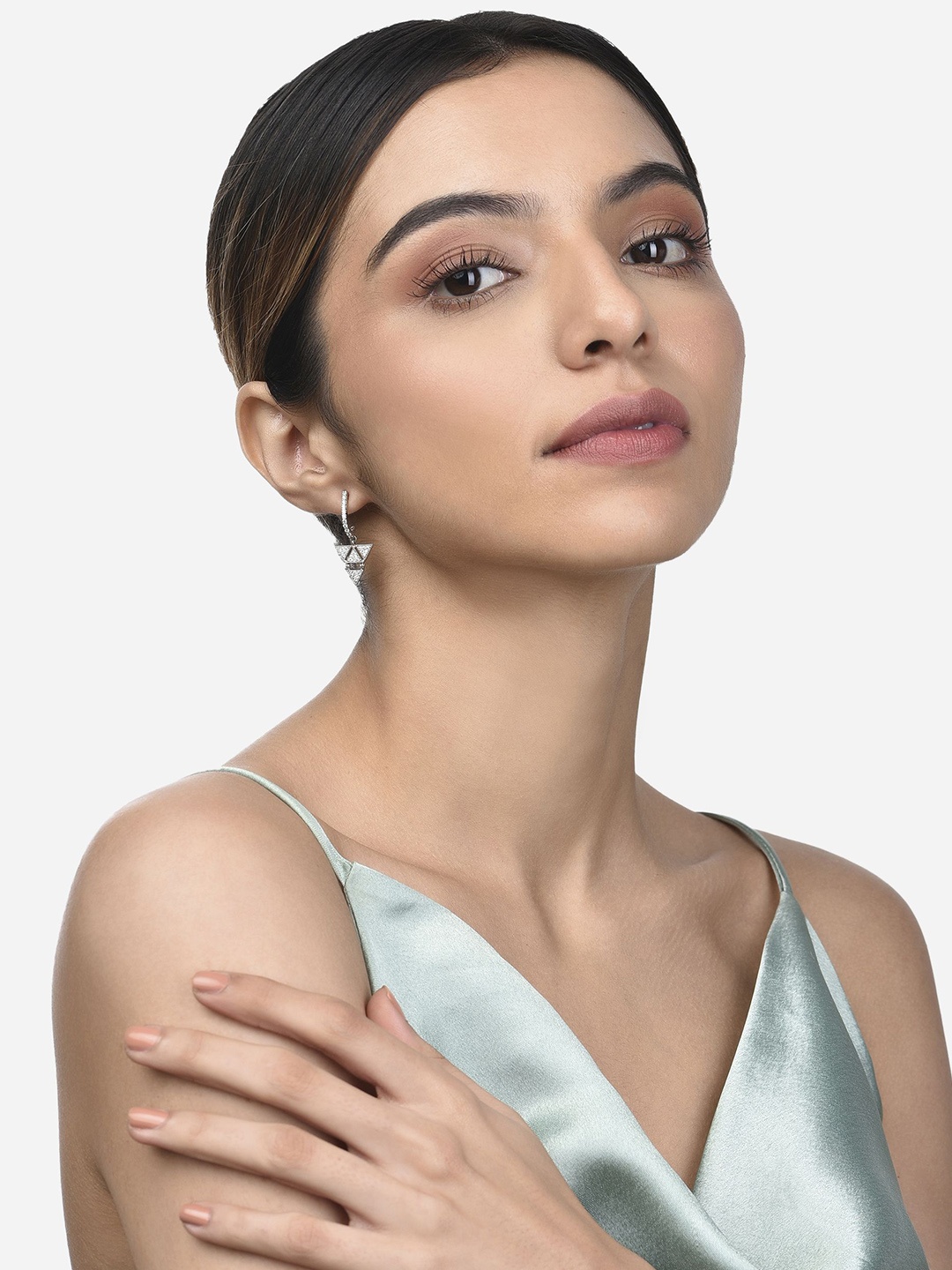 

FIAN 925 Sterling Silver Rhodium-Plated Cubic Zirconia Studded Contemporary Drop Earrings