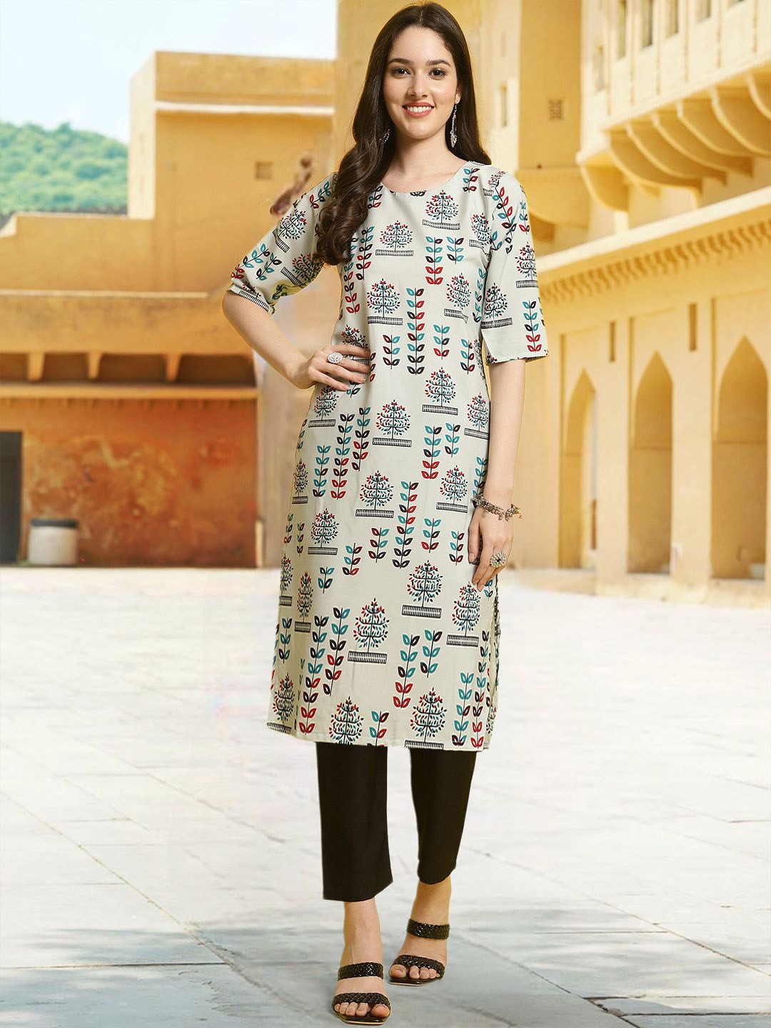 

7Threads Floral Printed Round Neck Straight Kurta With Trousers, Beige