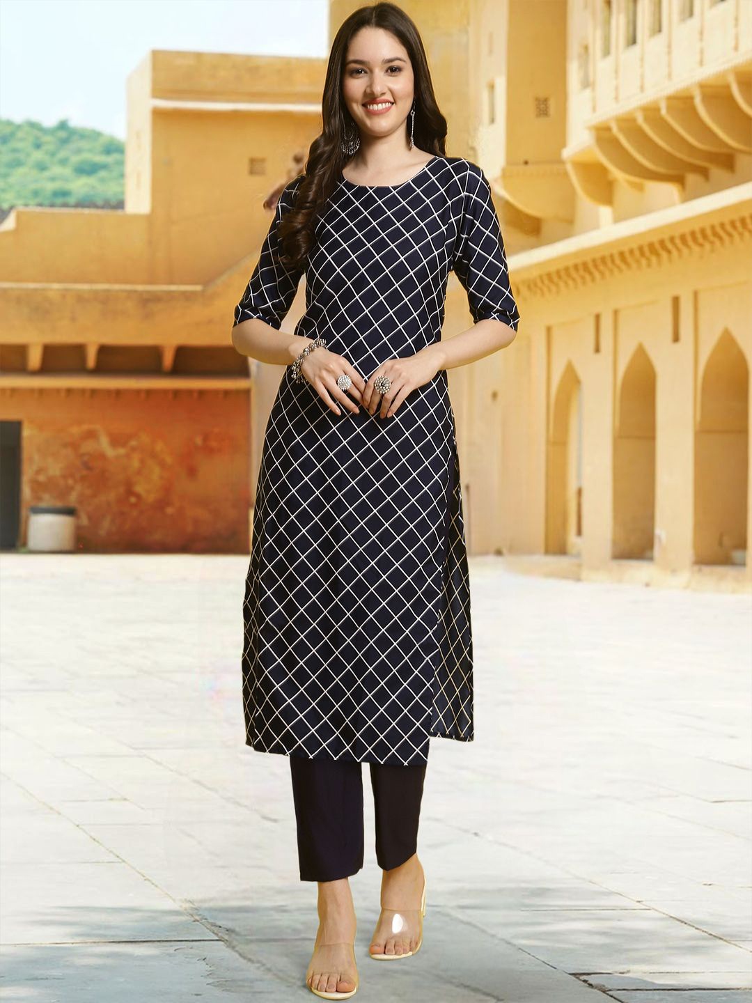

7Threads Checked Printed Round Neck Straight Kurta With Trousers, Navy blue