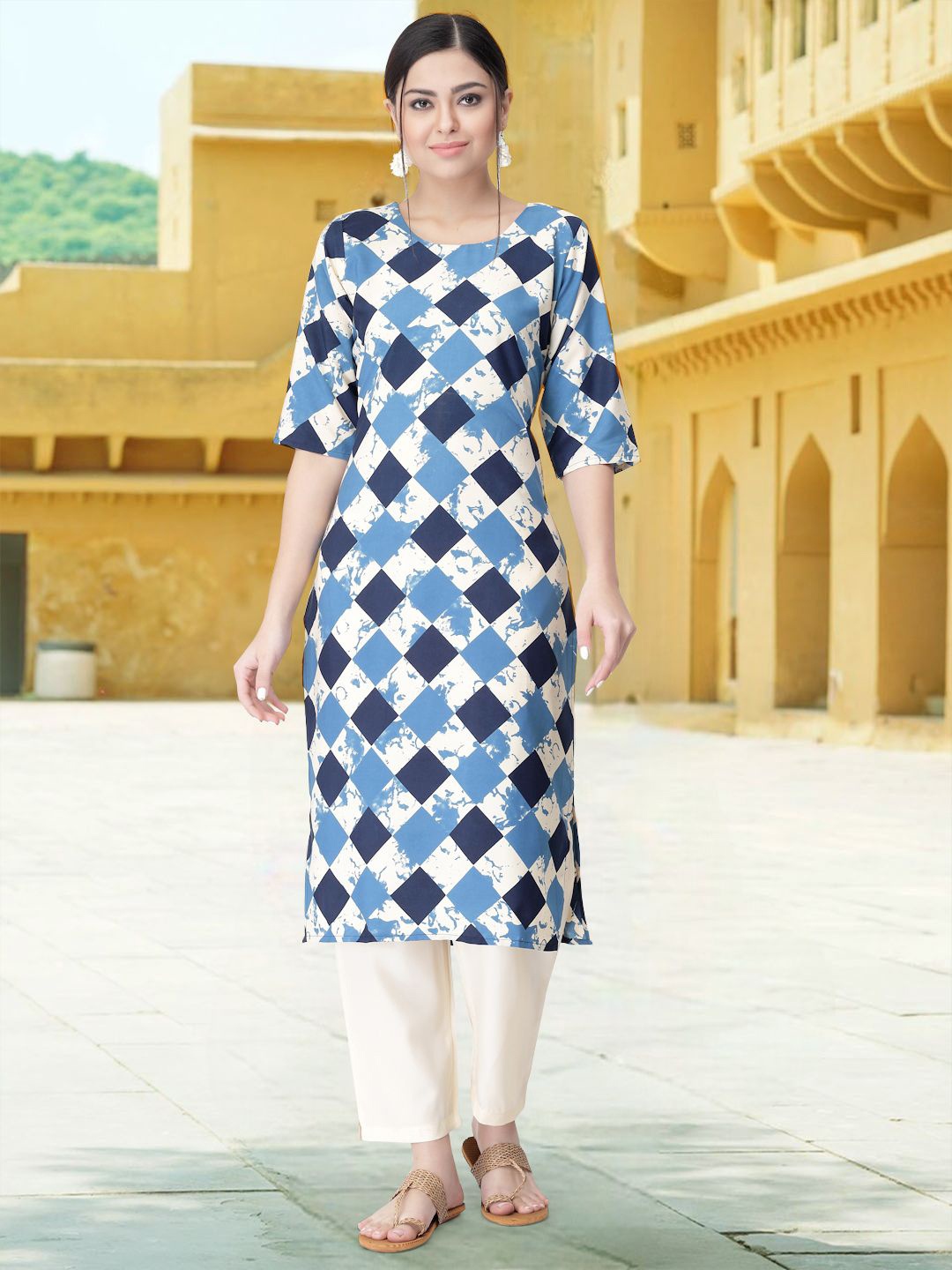 

7Threads Checked Round Neck Straight Kurta With Trousers, Blue