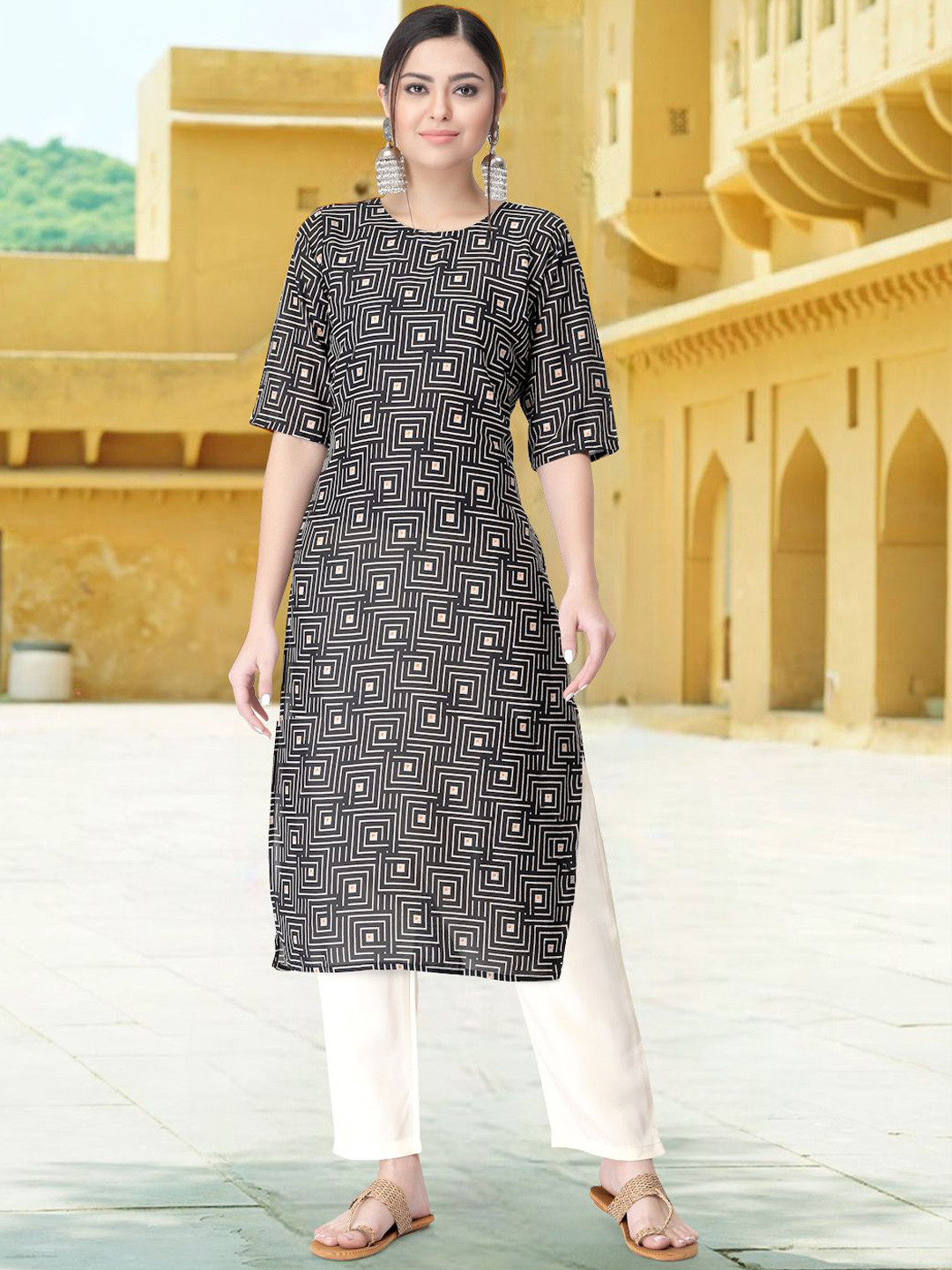 

7Threads Geometric Printed Round Neck Straight Kurta With Trousers, Black