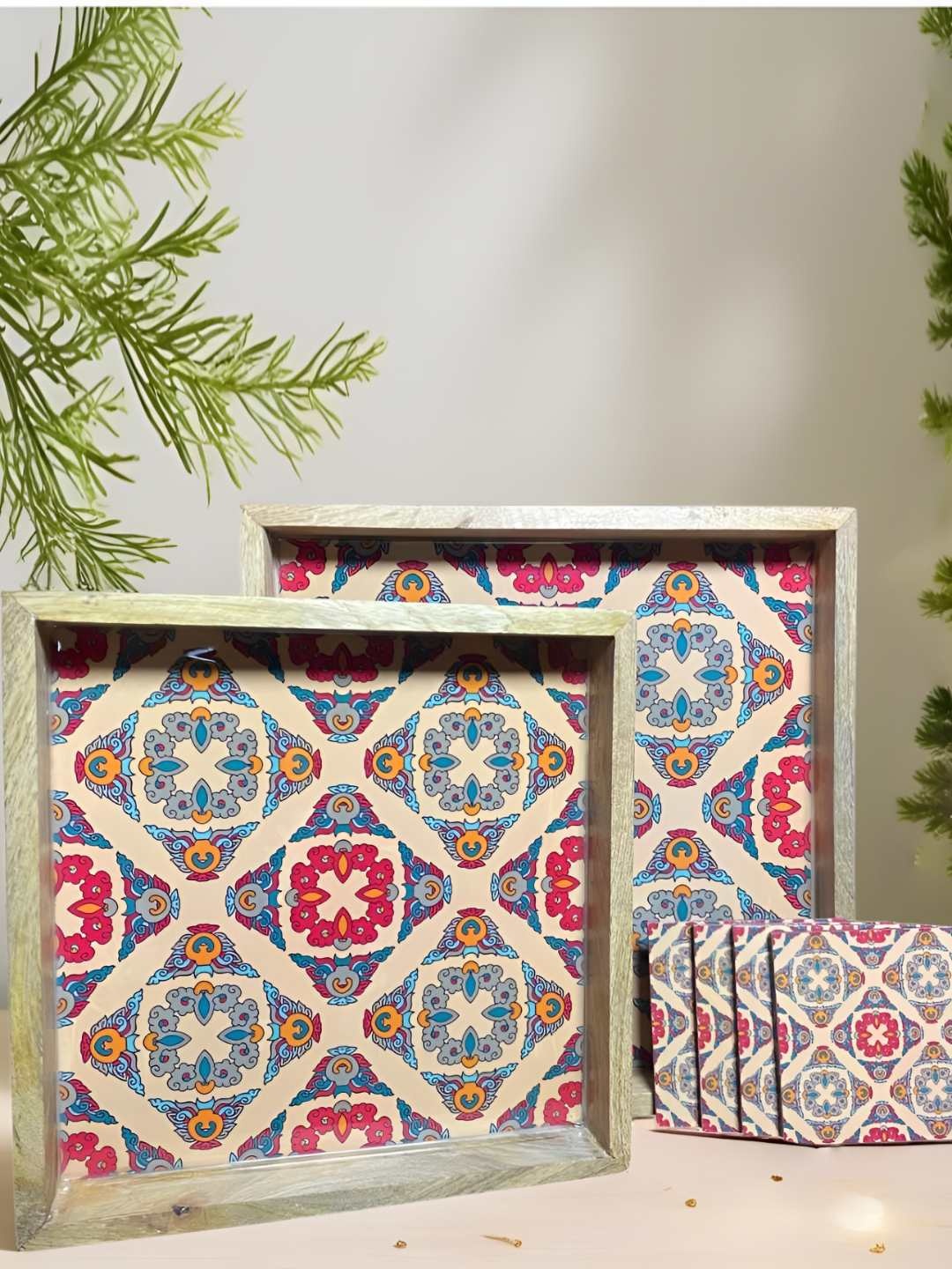 

MODEFE Red & Cream-Coloured 6 Pieces Printed Easy to Clean Serving Tray With Coasters