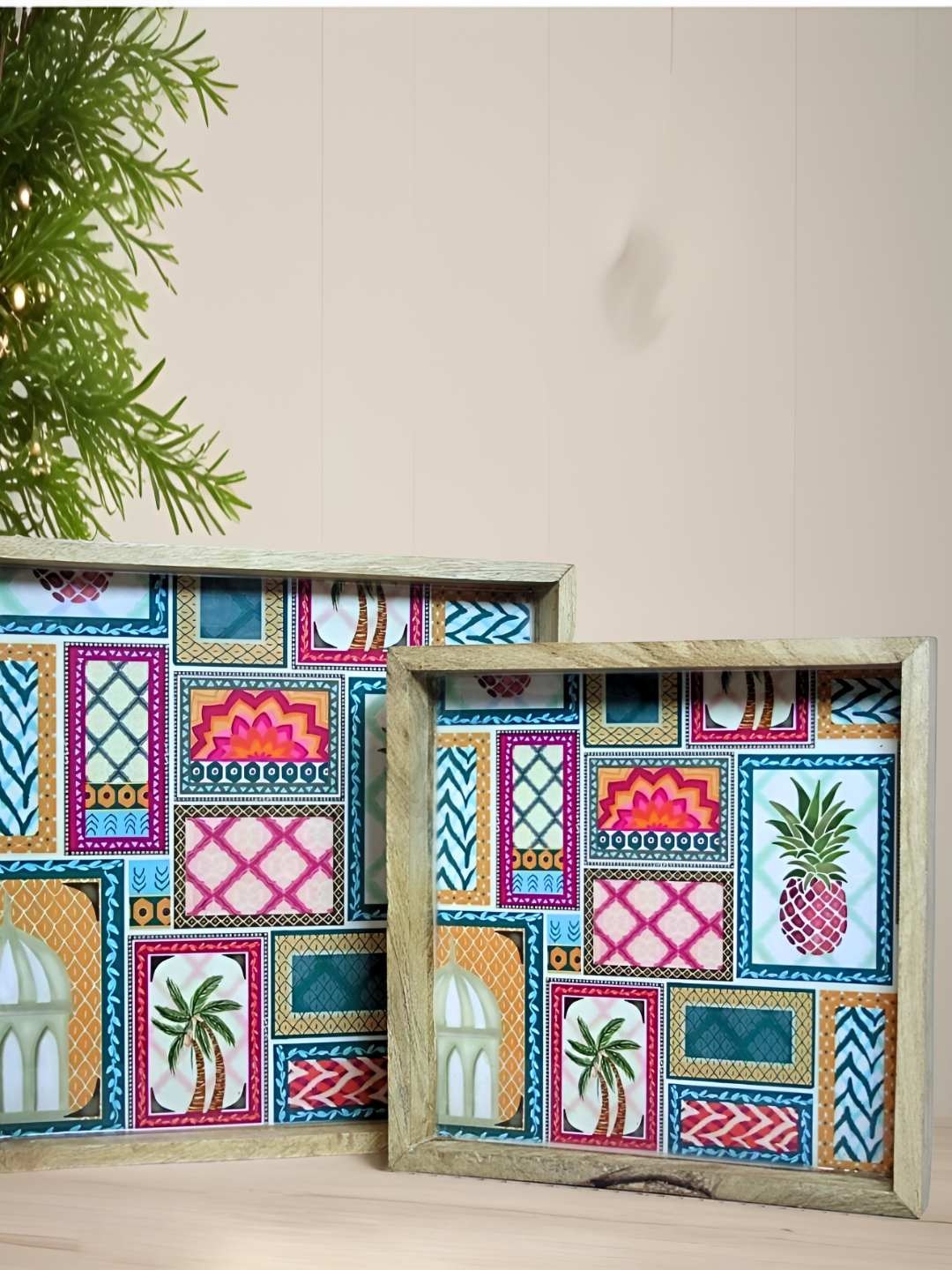 

MODEFE Blue & Pink 2 Pieces Printed Wooden Square Shaped Easy to Clean Serving Tray