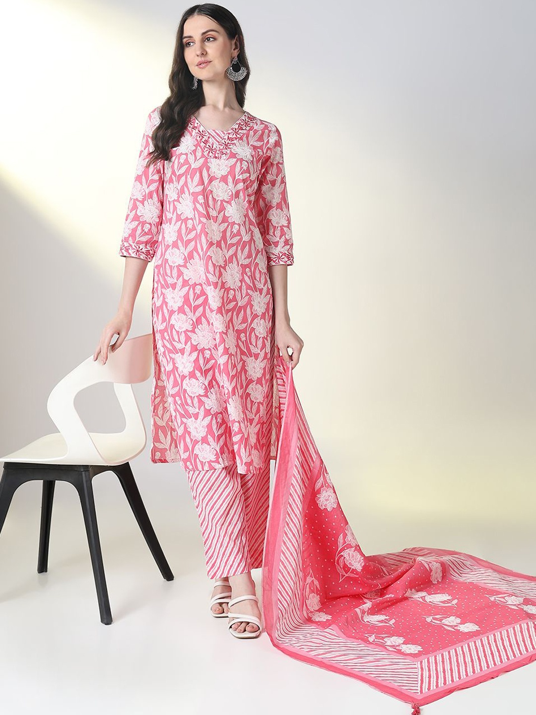 SHOWOFF Floral Embroidered V-Neck Pleated Straight Kurta with Trousers & Dupatta, Pink
