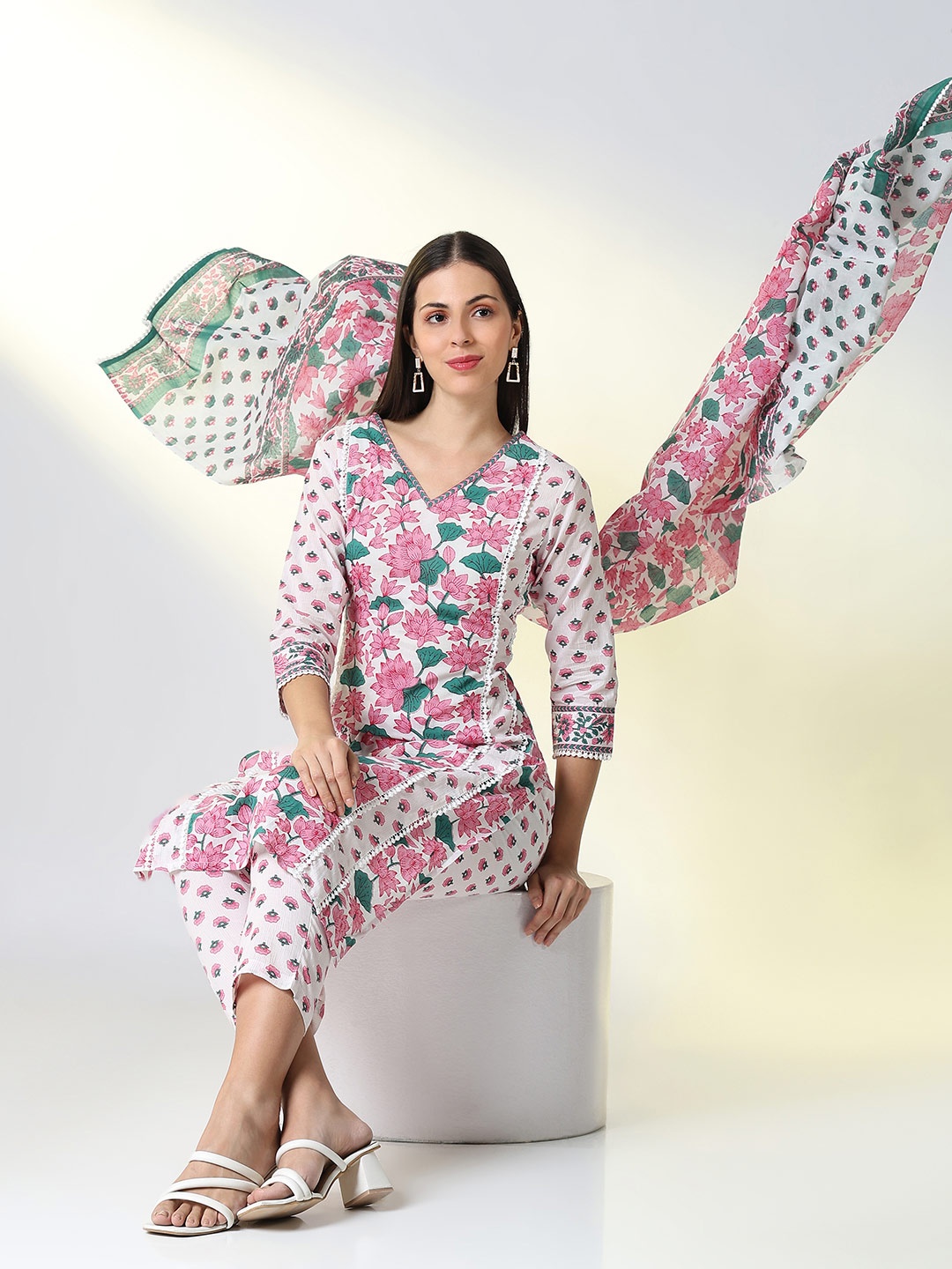 

SHOWOFF Floral Printed A-Line V-Neck Kurta With Trouser & Dupatta, White