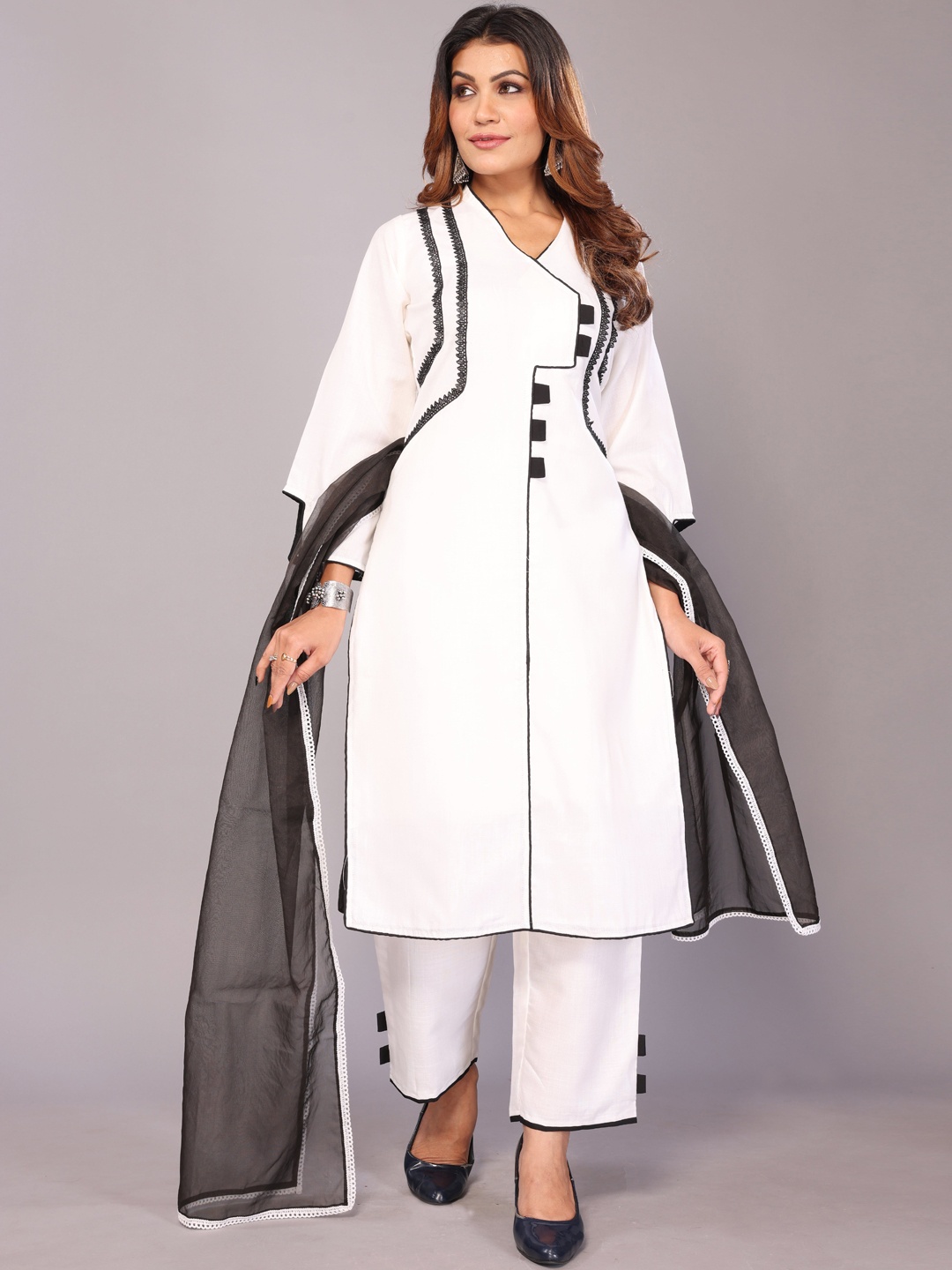 

Raave V-Neck Pure Cotton Straight Kurta With Trousers Dupatta, White