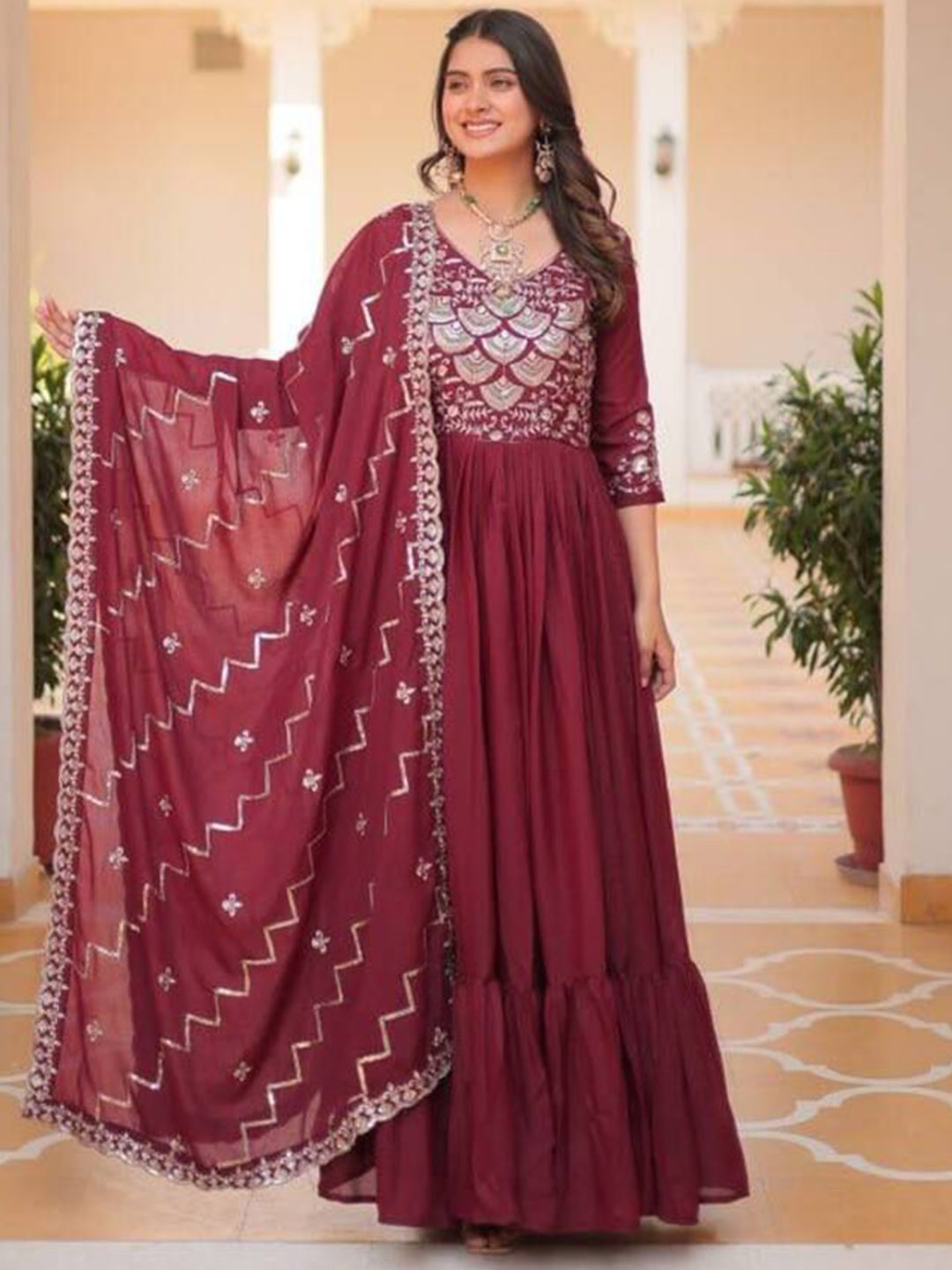 

KALINI Women Floral Embroidered Gotta Patti Georgette Anarkali Kurta, Maroon