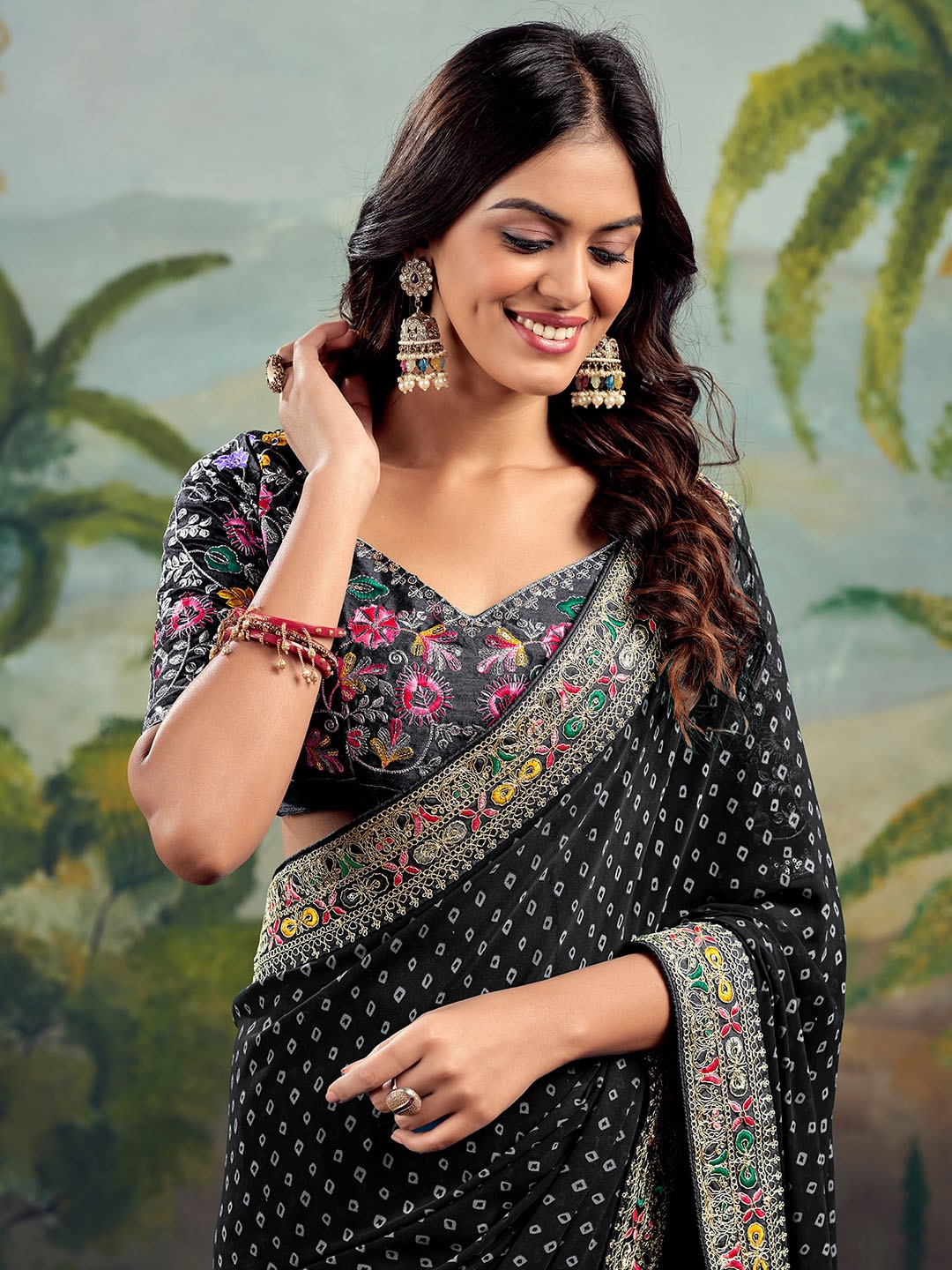 

Satrani Embroidered Pure Georgette Bandhani Saree, Black
