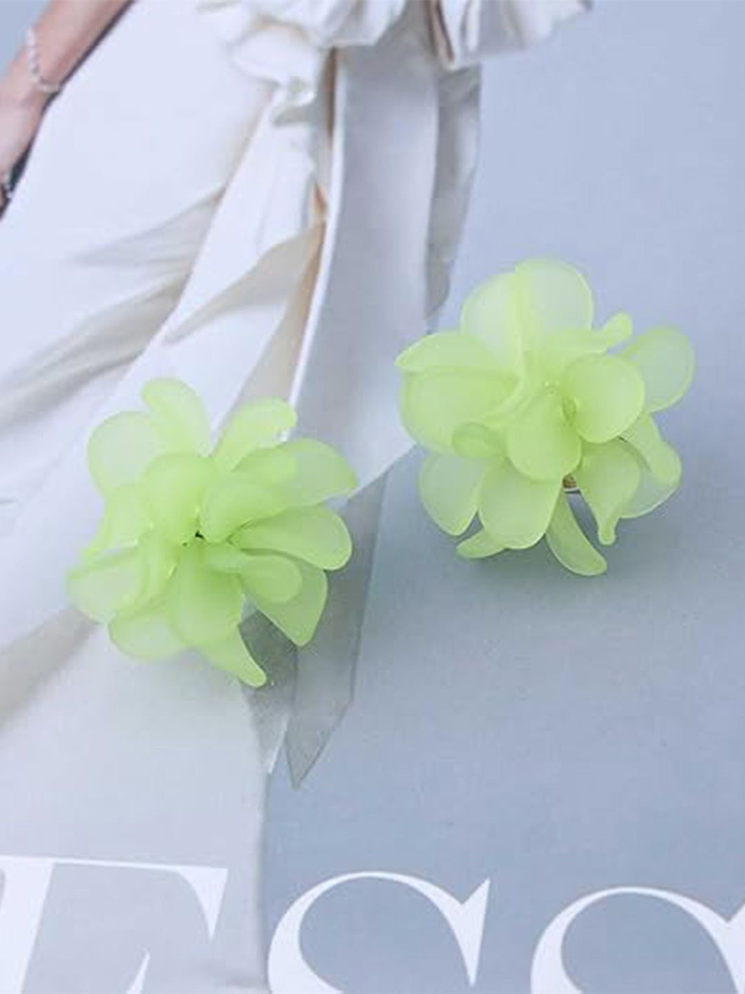 

styledose Stainless Steel Floral Shaped Studs, Green