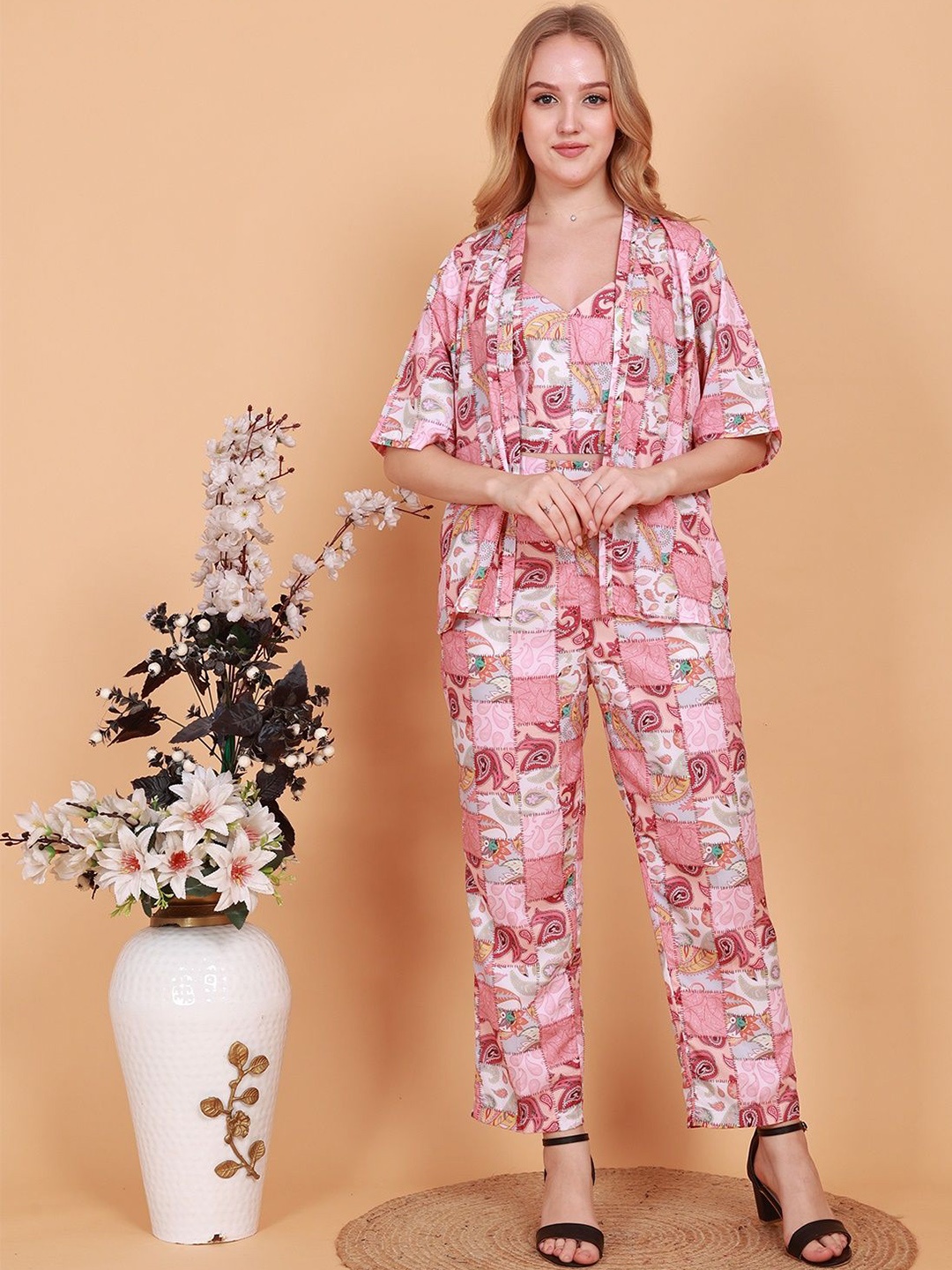 

BAESD Printed Shoulder Straps Top With Shrug & Trouser, Pink